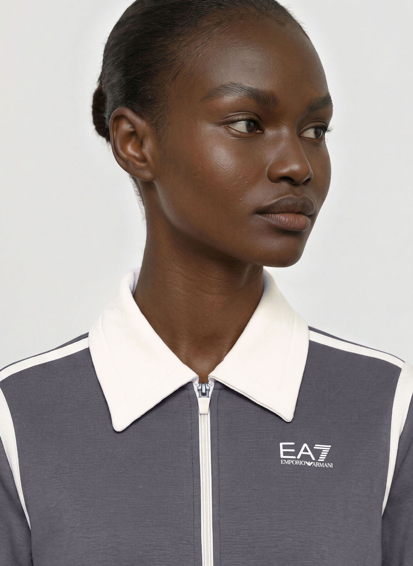 EA7 EMPORIO ARMANI Sweatjacke PRO: BRAUN / CREME