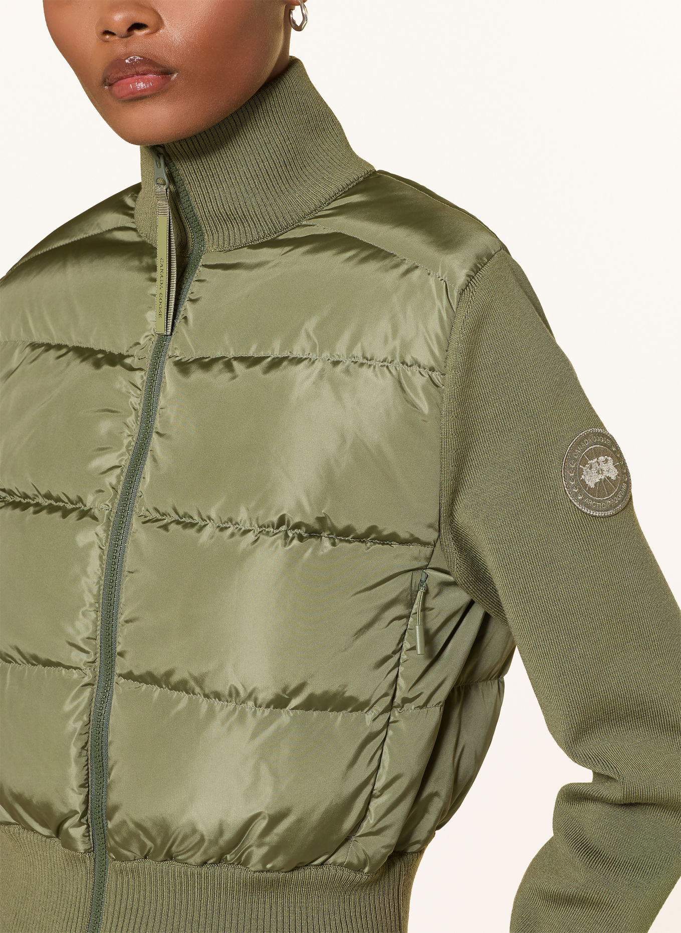 CANADA GOOSE HYBRIDGE Down jacket in a Material Blend: OLIVE