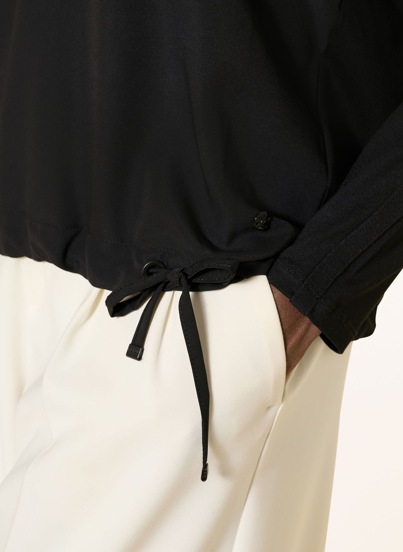 monari Blusenshirt im Materialmix mit Schmucksteinen: SCHWARZ