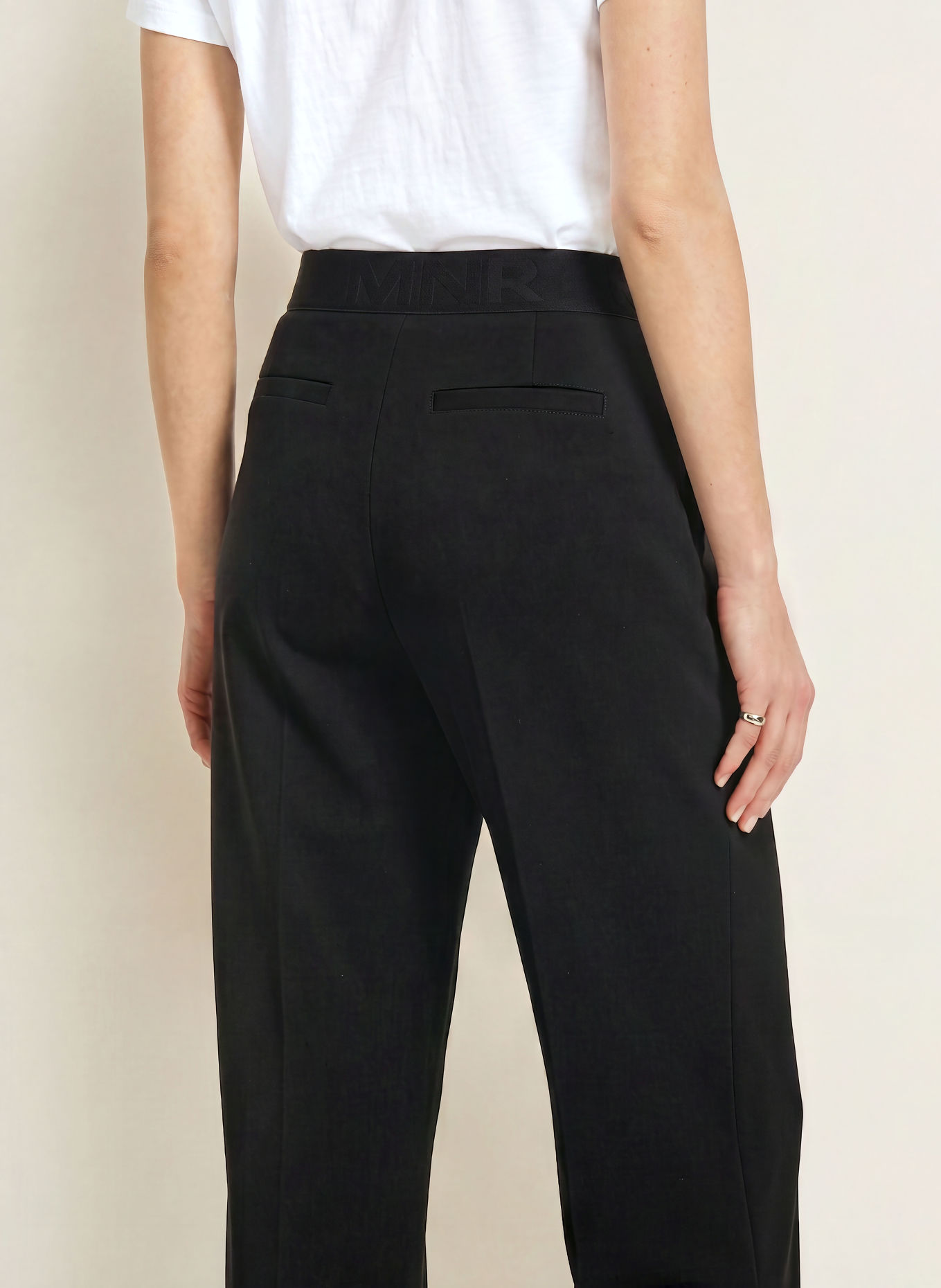 monari Hose: SCHWARZ