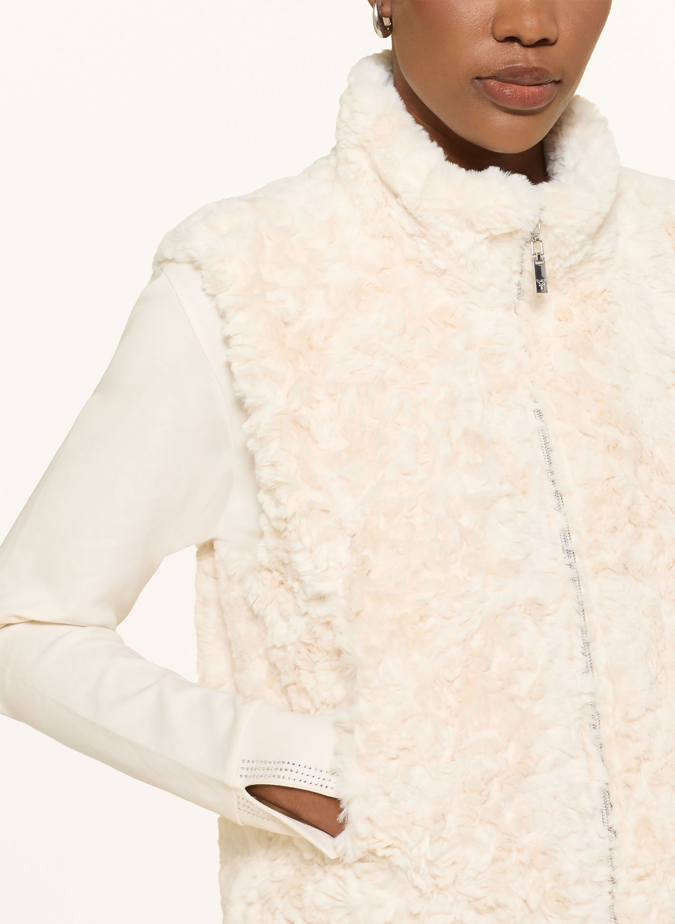 monari Bodywarmer van imitatiebont: ECRU