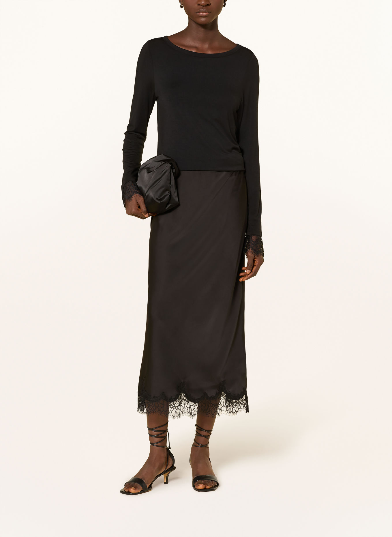 monari Longsleeve met lange mouwen en kant: ZWART