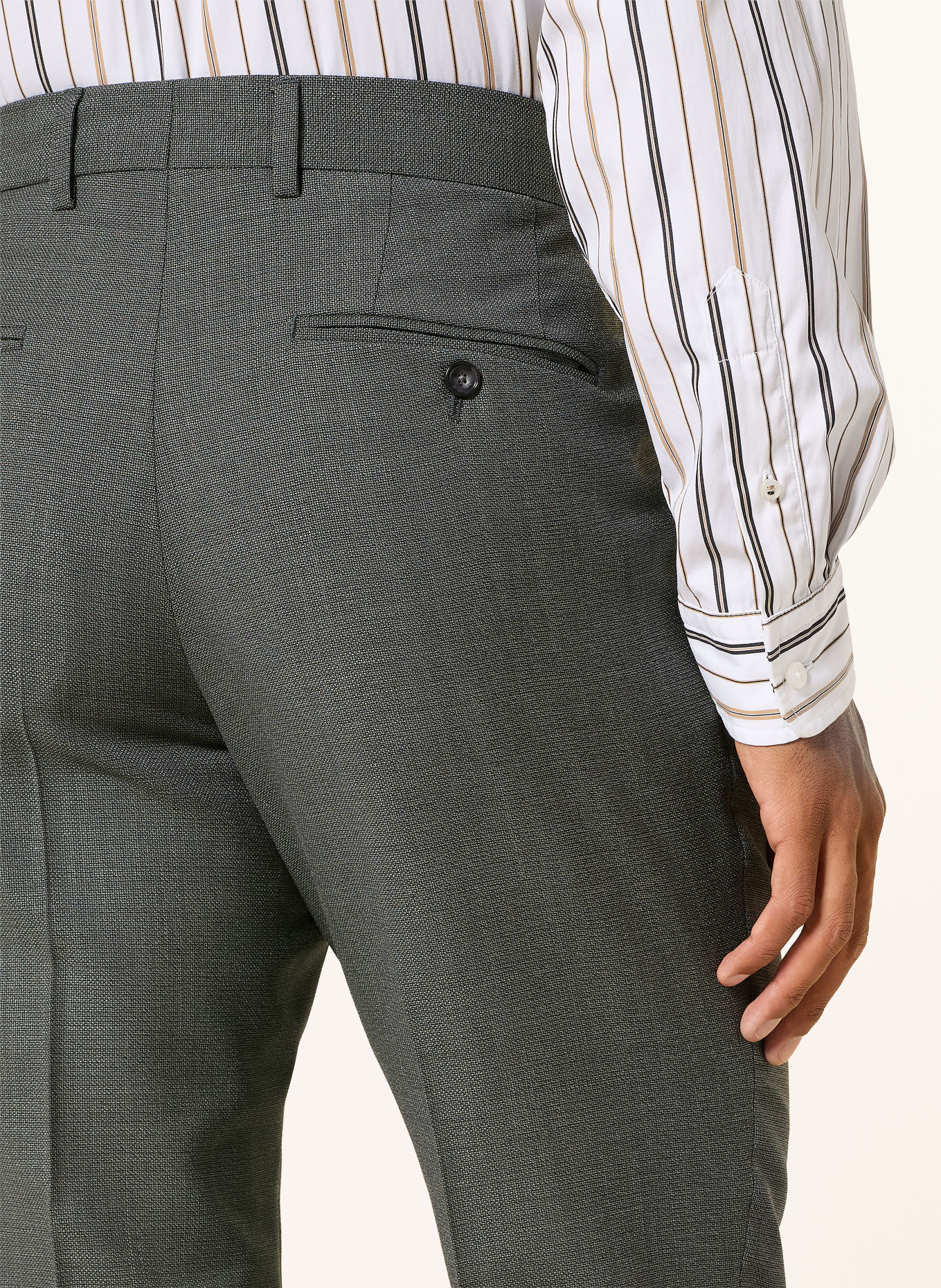 BOSS HUGE Slim Fit Suit: GRAY