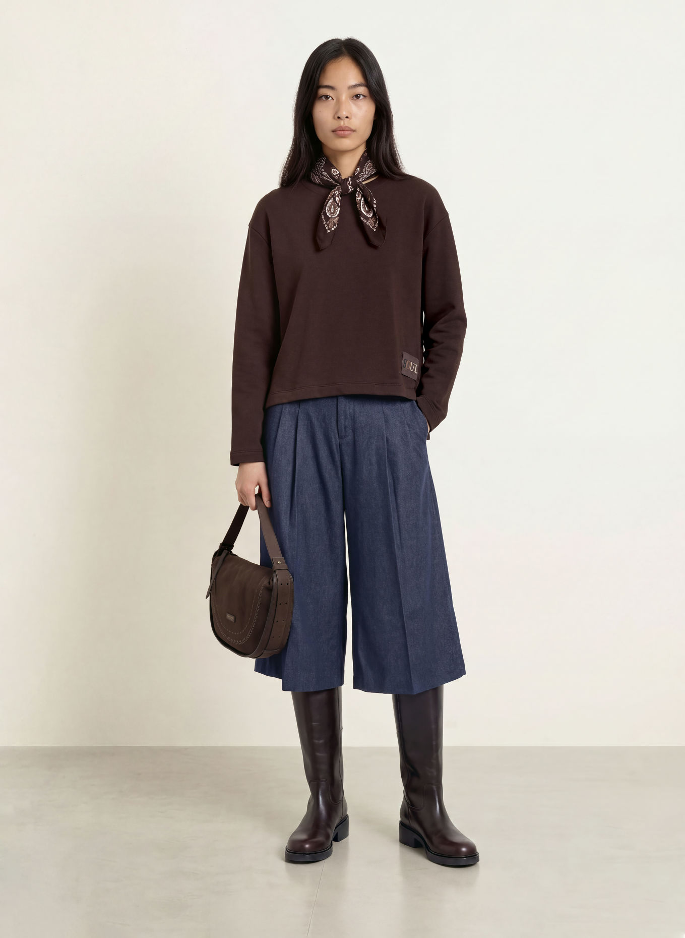 Smith & Soul Sweatshirt BOXY: DUNKELBRAUN
