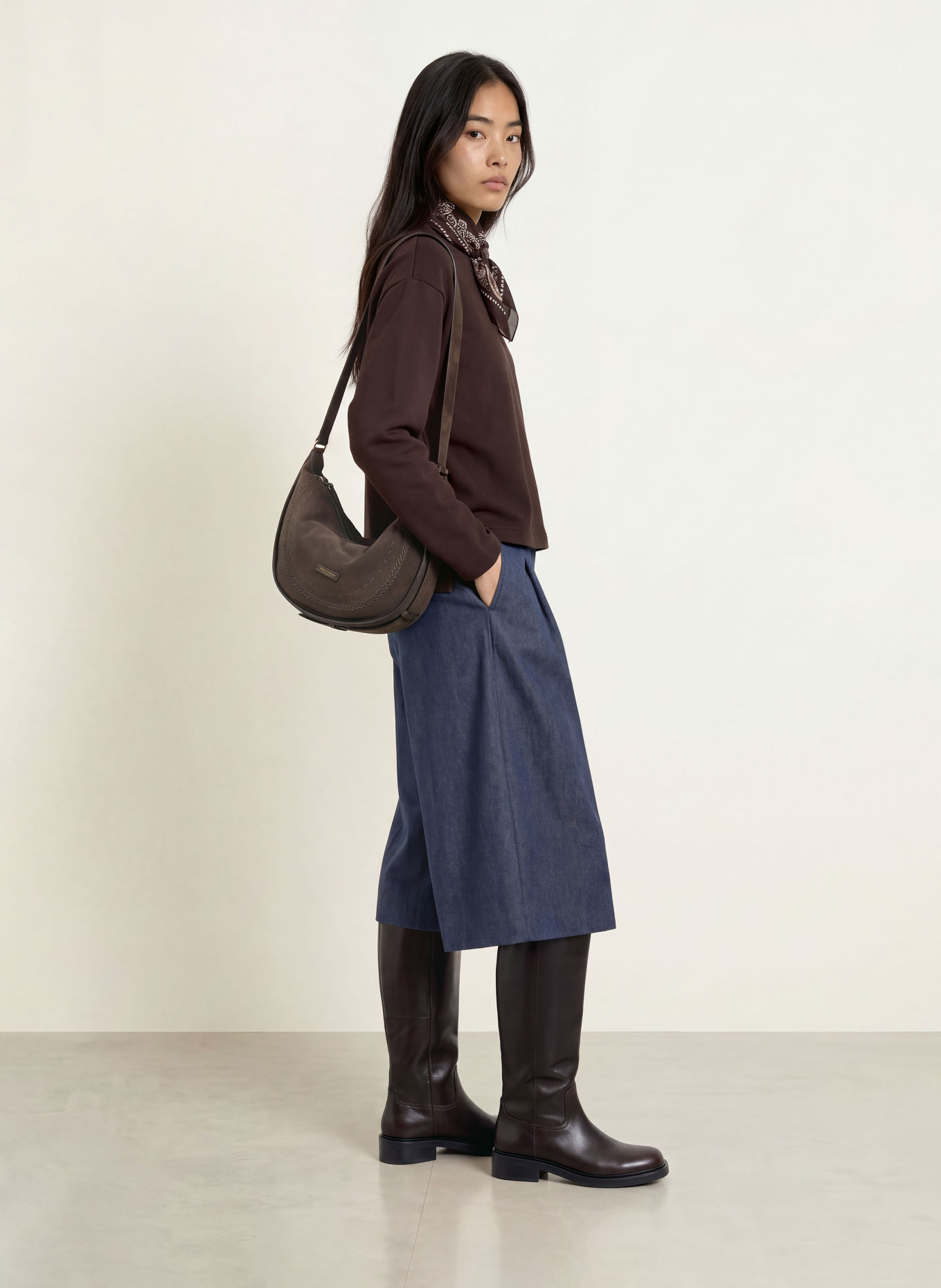 Smith & Soul Sweatshirt BOXY: DUNKELBRAUN