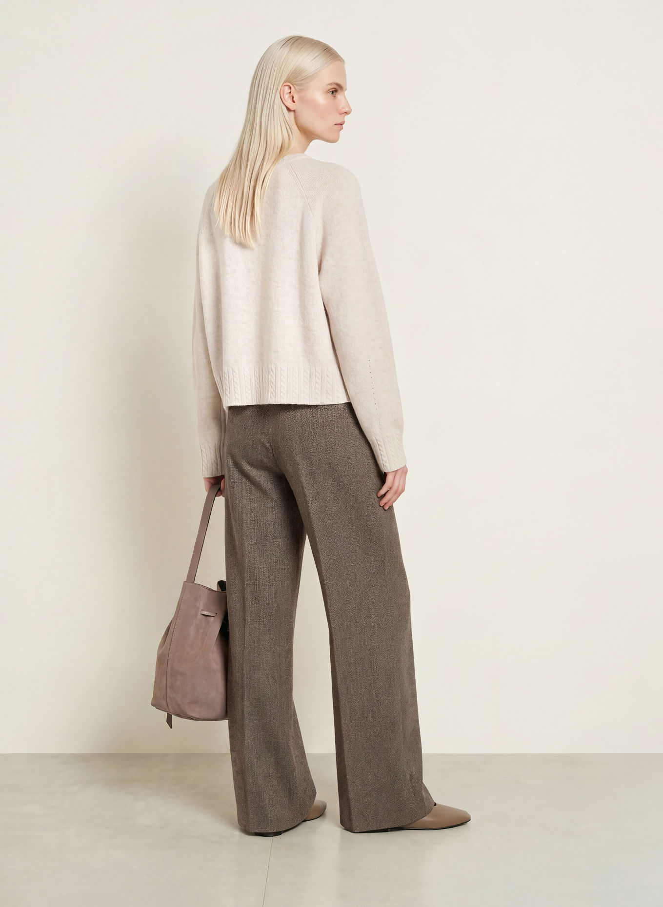 Smith & Soul Sweater: ECRU