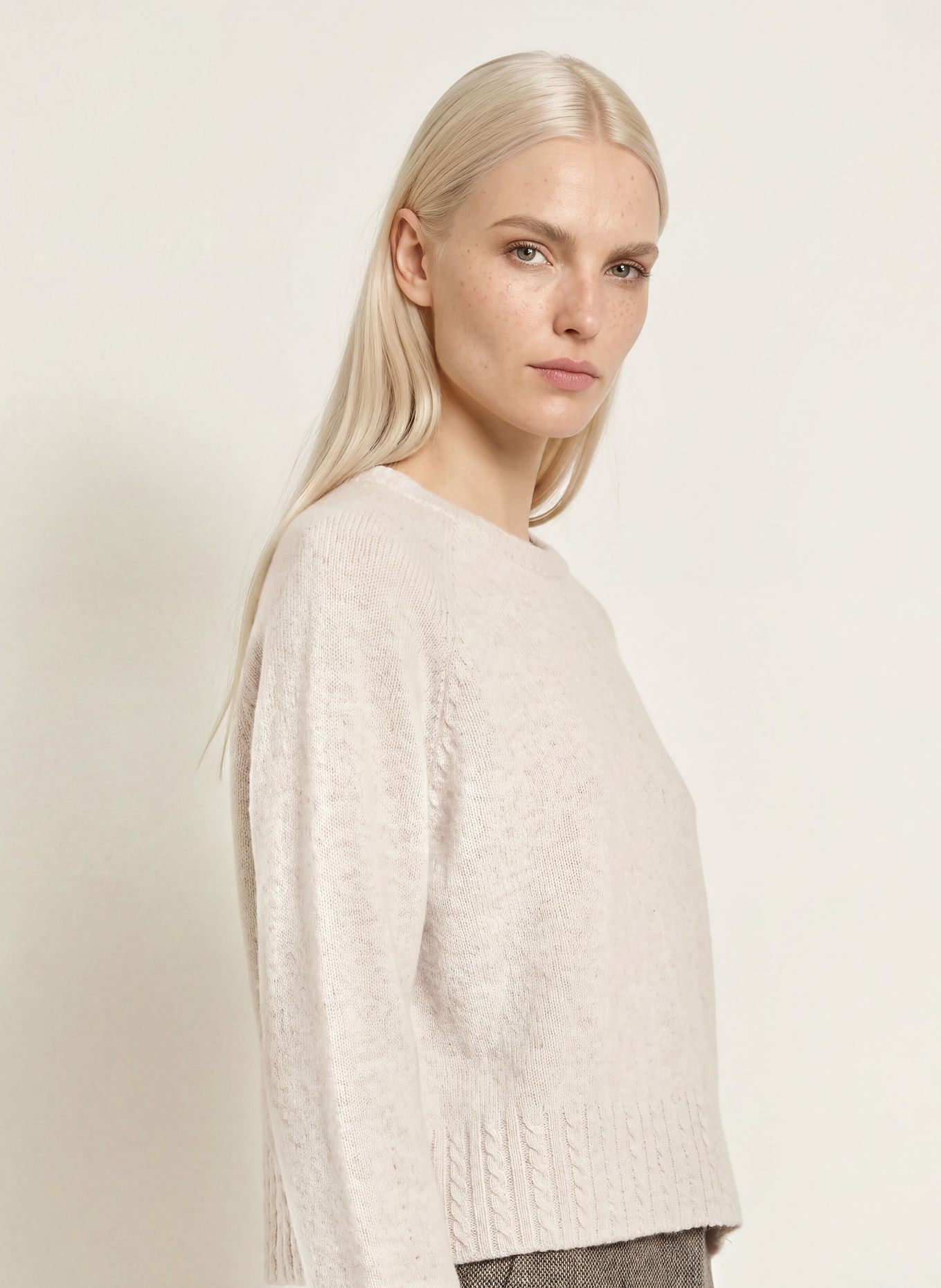 Smith & Soul Sweater: ECRU