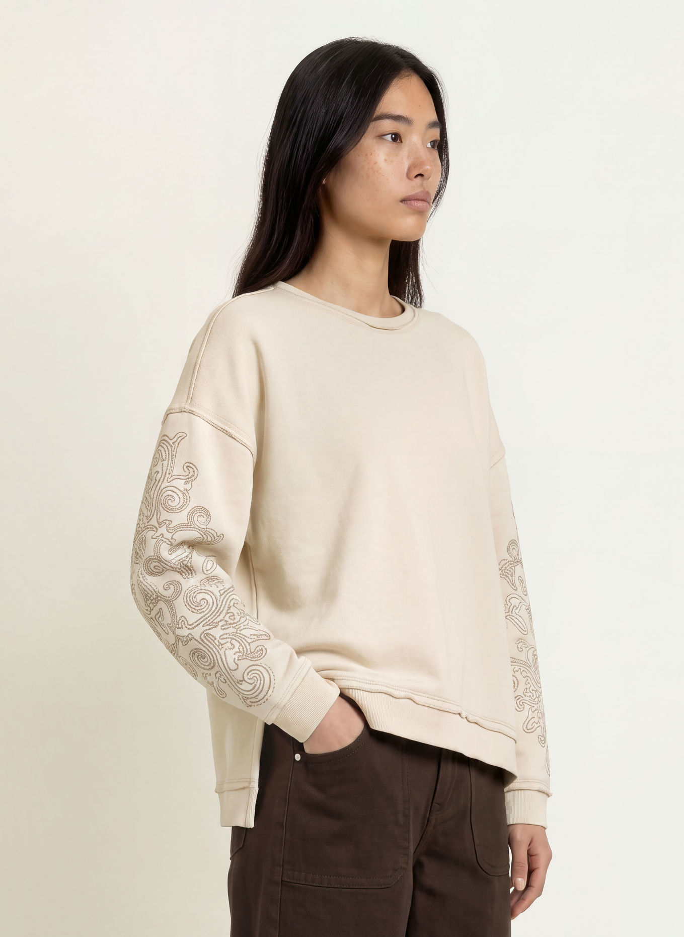 Smith & Soul Sweatshirt: CREAM / SILVER / BLACK