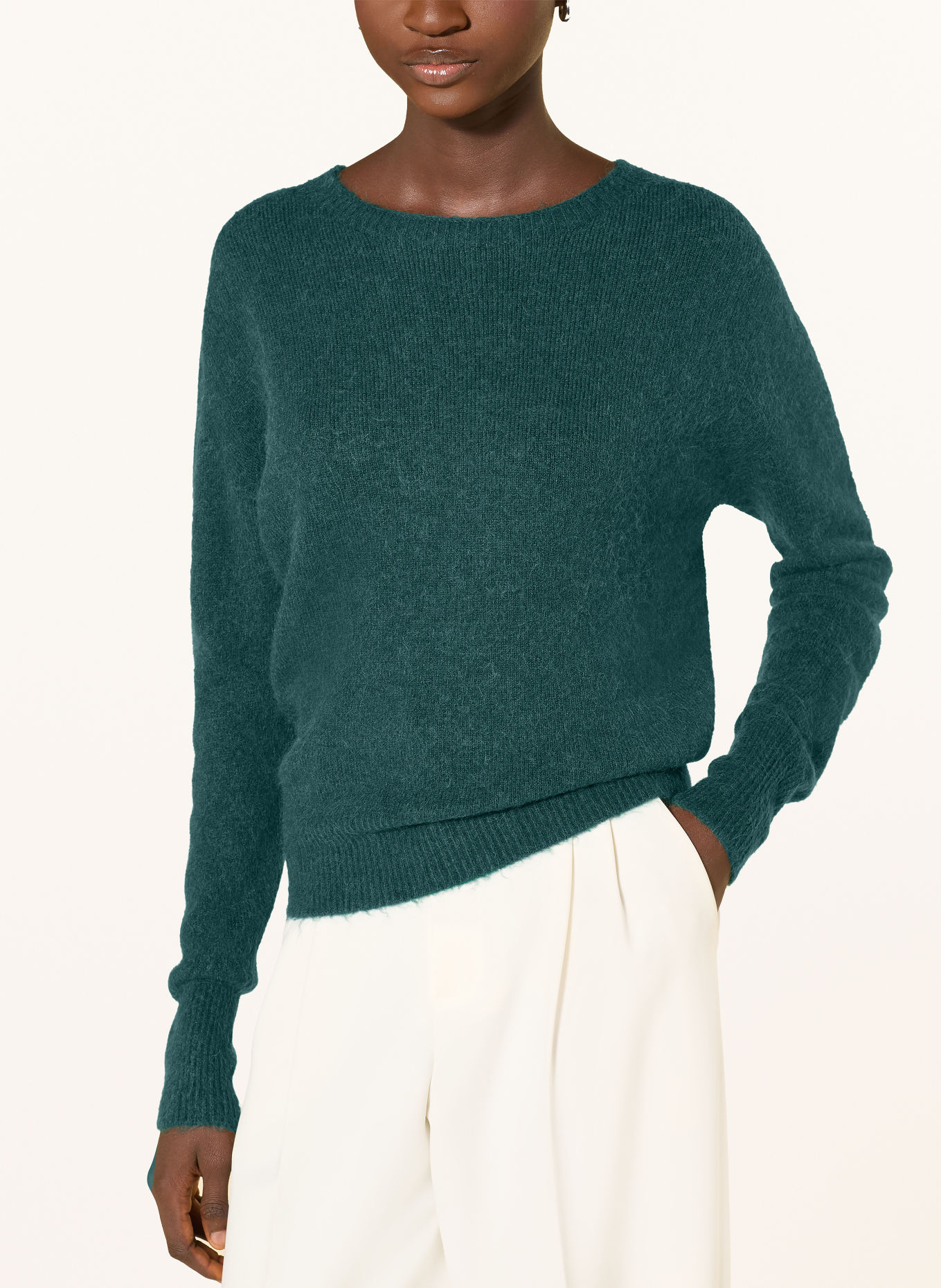 Rich & Royal Sweaters: DARK GREEN