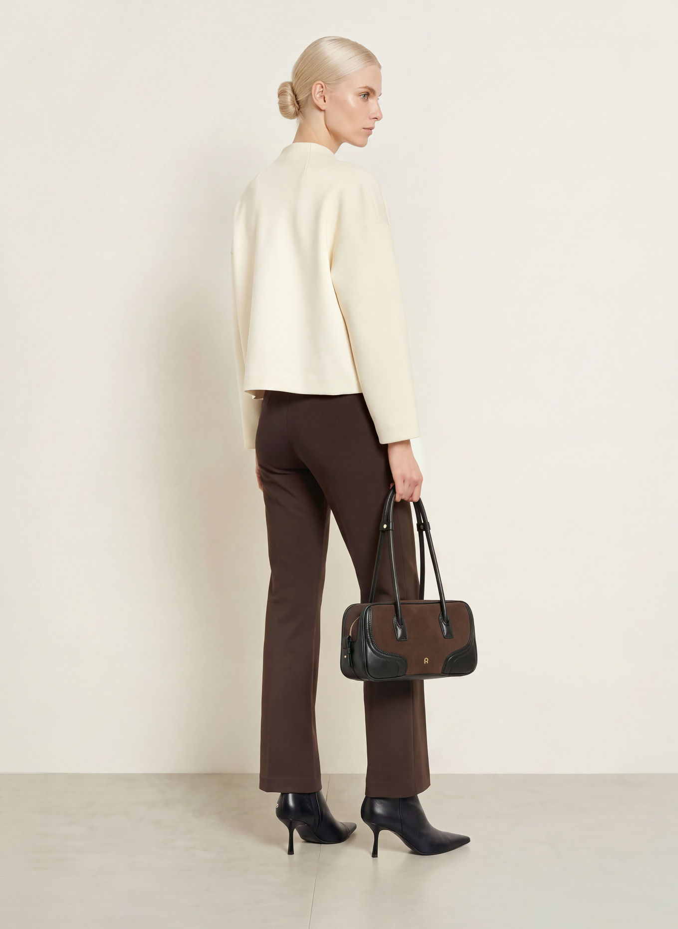 Rich & Royal Pantaloni bootcut din jersey: MARO ÎNCHIS