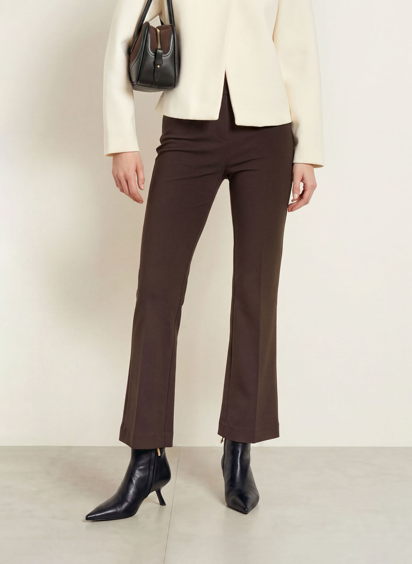 Rich & Royal Pantaloni bootcut din jersey: MARO ÎNCHIS