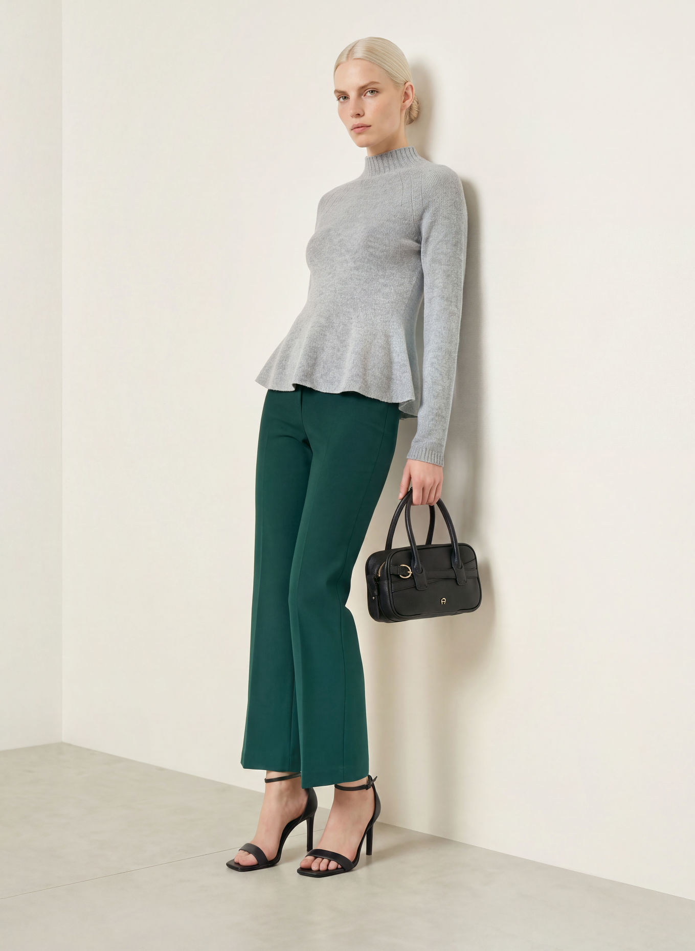 Rich & Royal Bootcut broek van jersey: PETROL