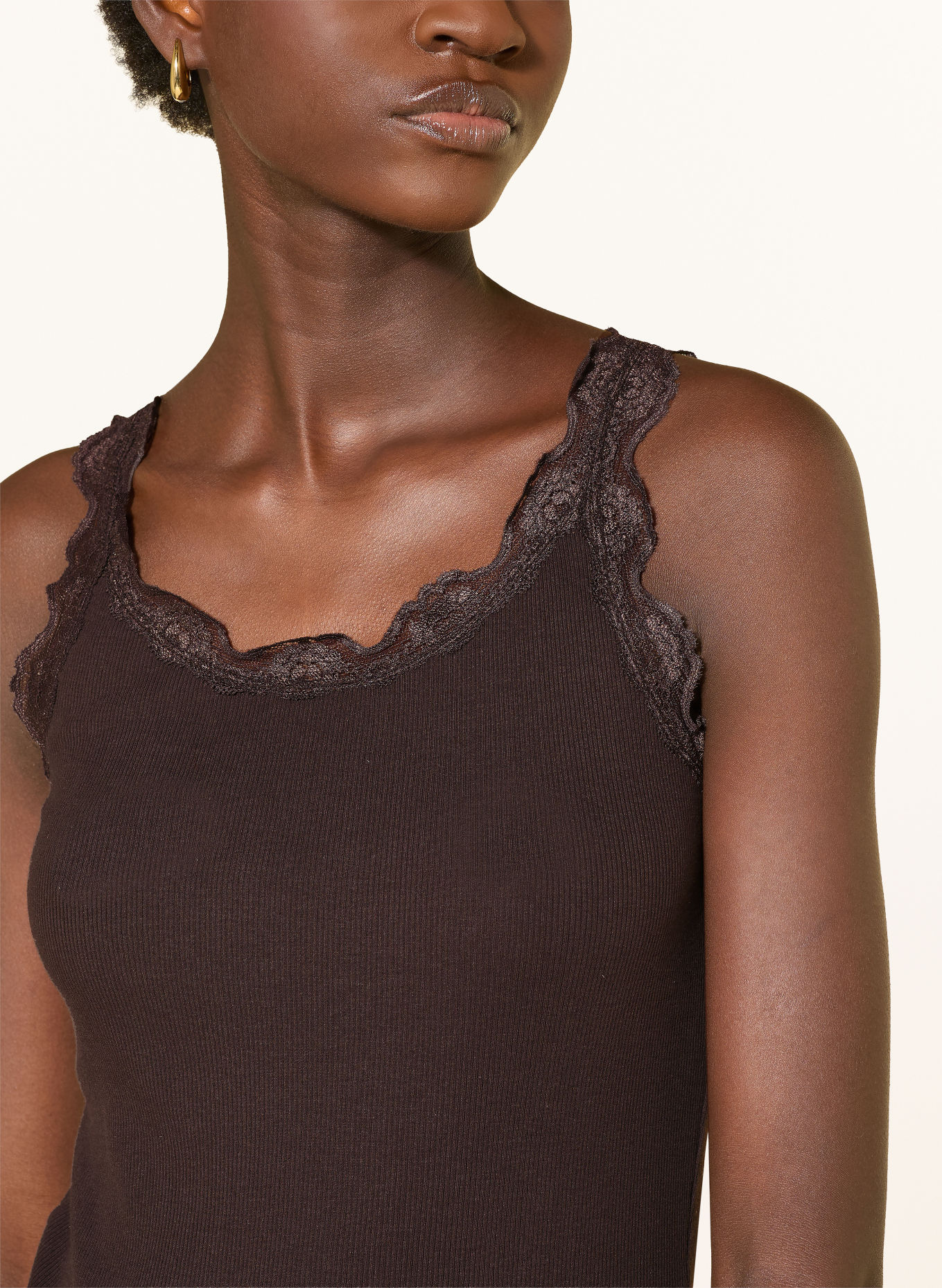 Rich & Royal Top met kant: MARRON FONCÉ