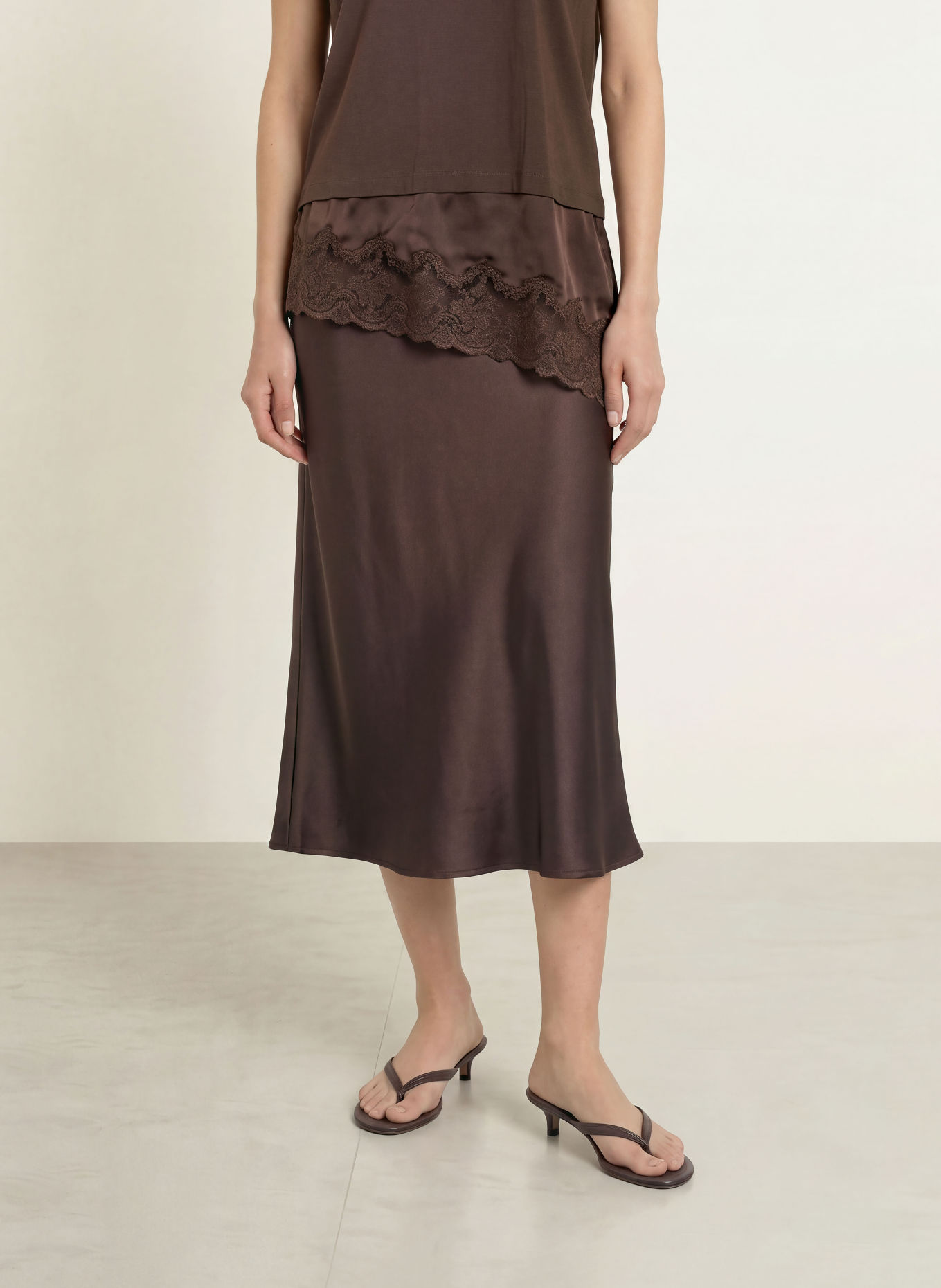 Rich & Royal Satijnen rok: MARRON FONCÉ