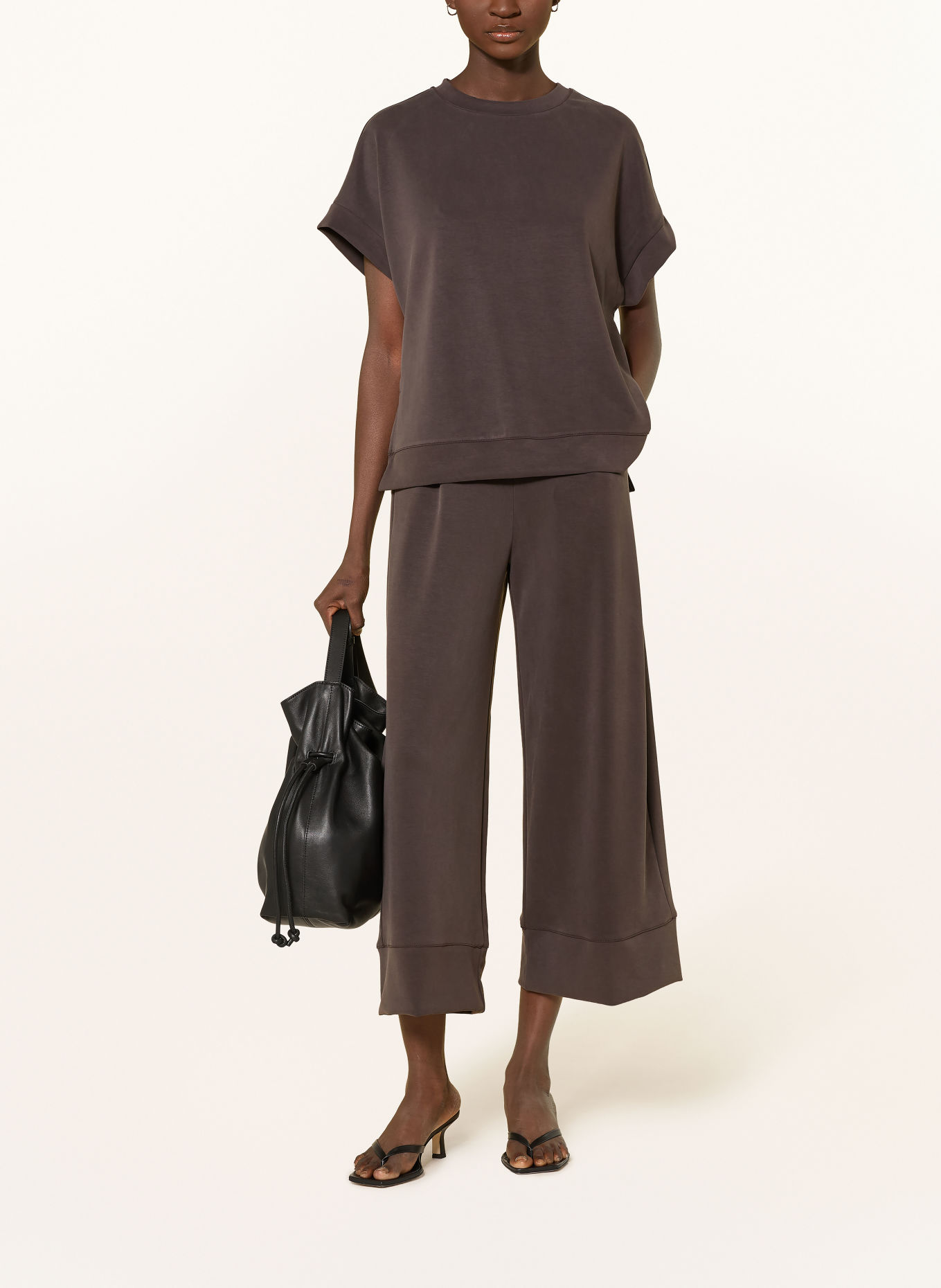 Rich & Royal Jersey Culottes: DARK BROWN