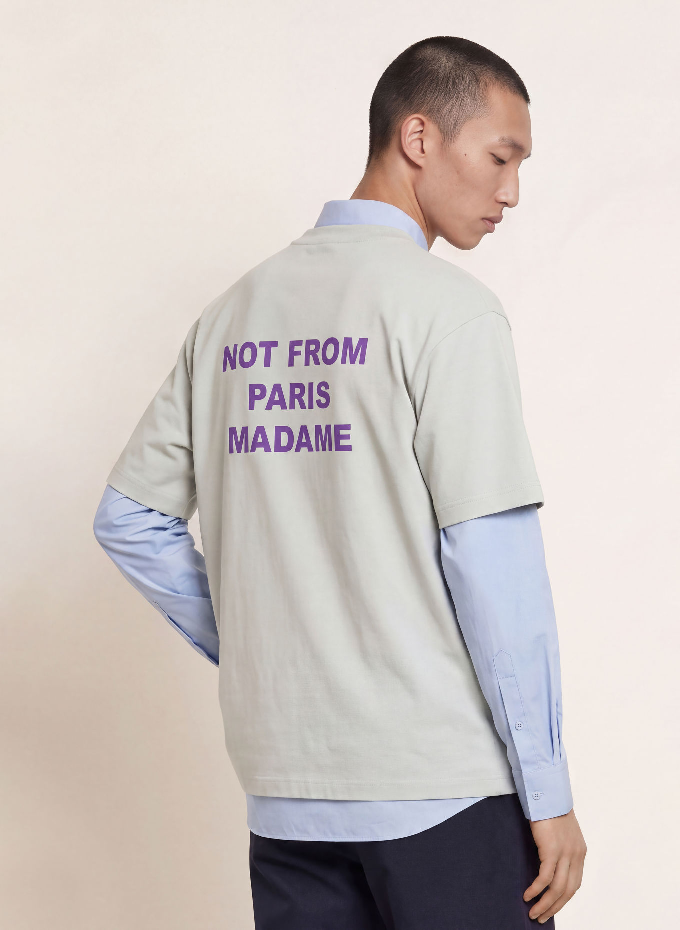 DRÔLE DE MONSIEUR T-shirt: LJUSGRÅ / LILA