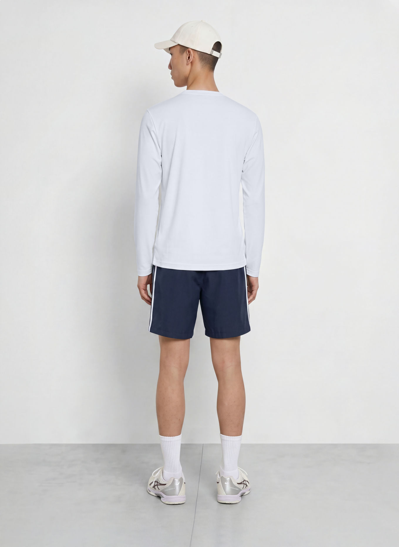 EA7 EMPORIO ARMANI Langærmet T-shirt: HVID