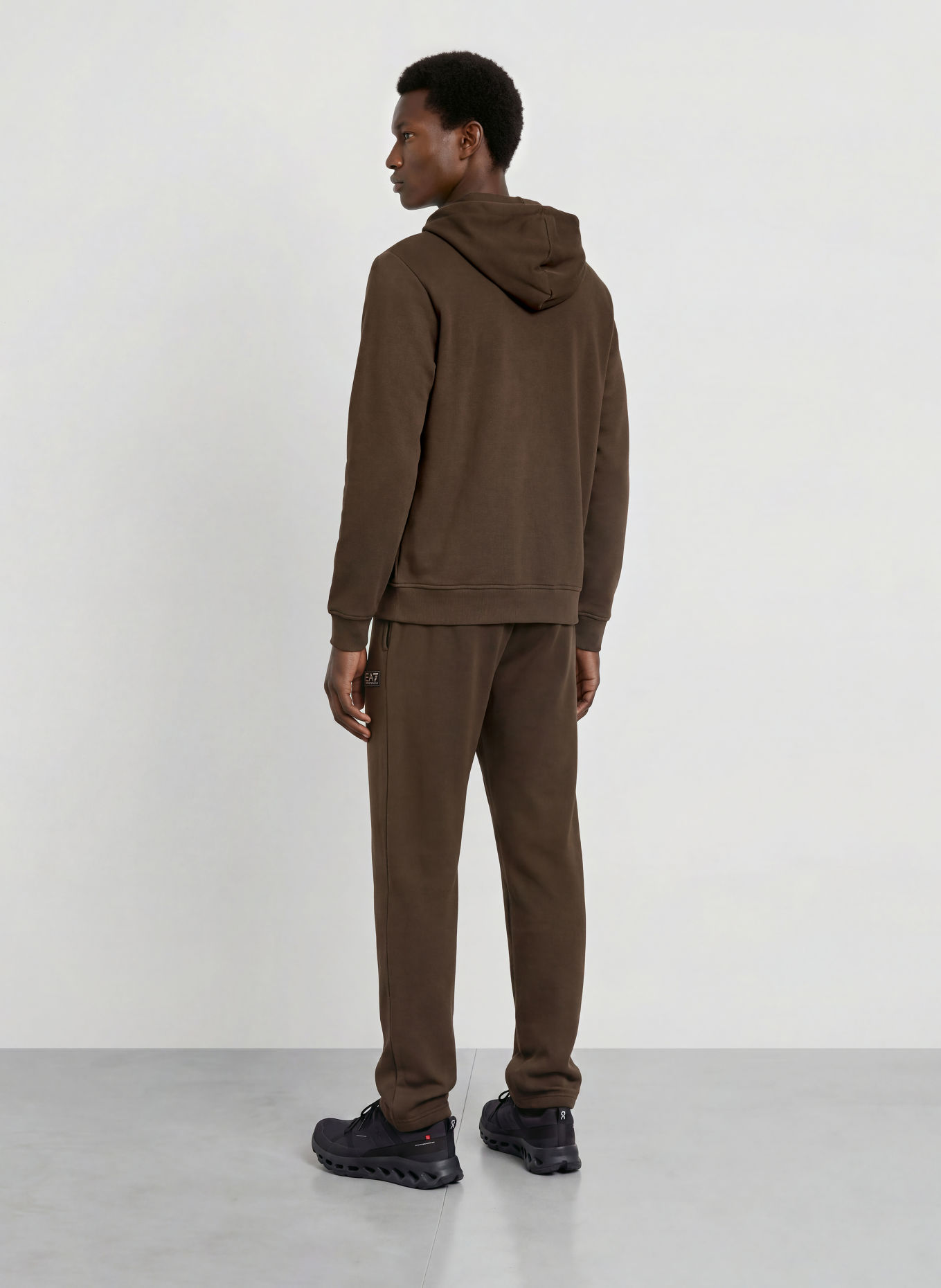 EA7 EMPORIO ARMANI Sweatpants: DUNKELBRAUN