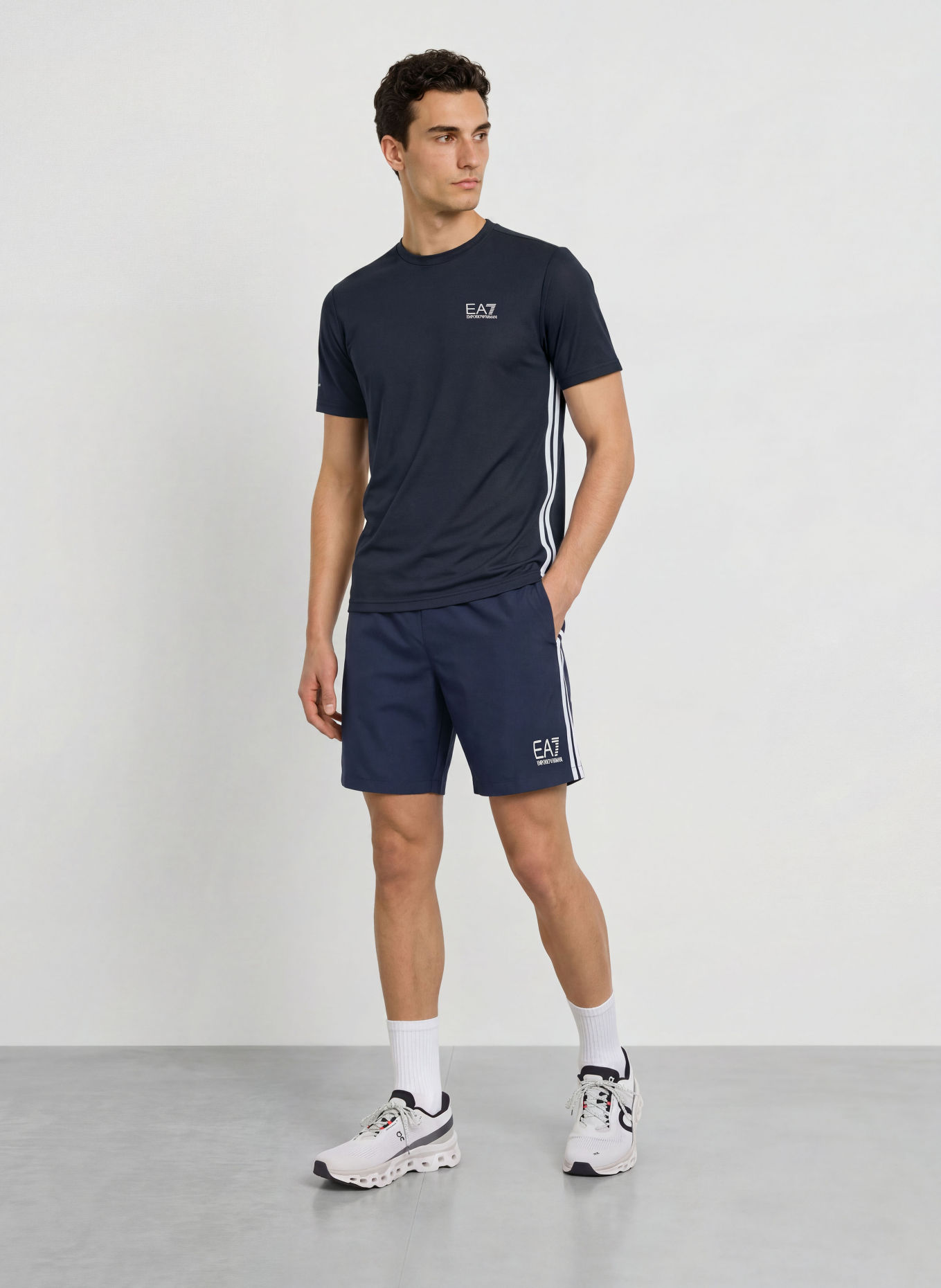 EA7 EMPORIO ARMANI Funktionsshirt TENNIS PRO: DUNKELBLAU / WEISS