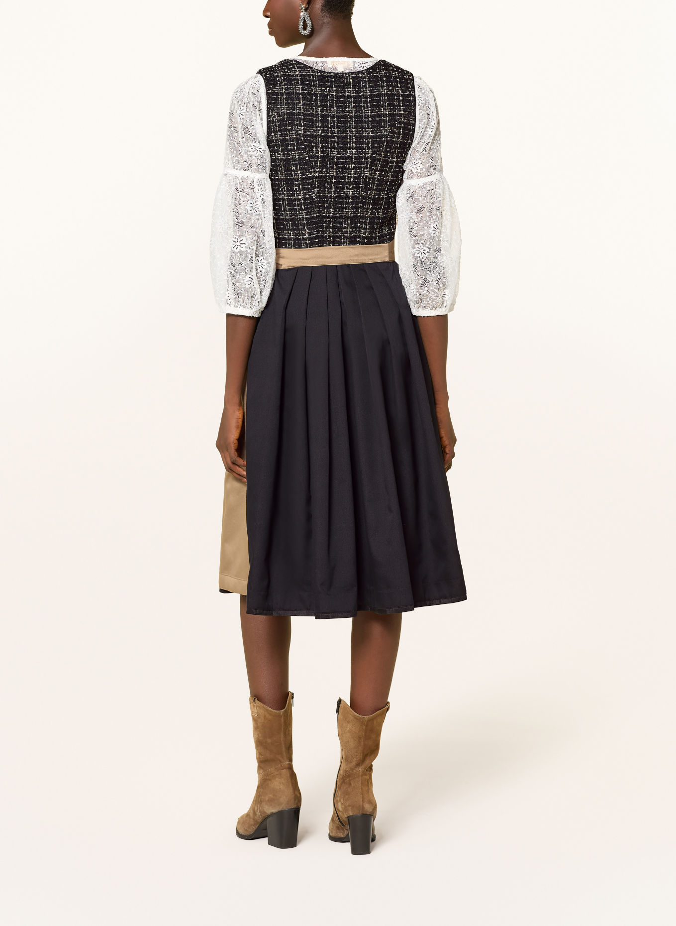 KRÜGER Dirndl mit Pailletten und Glitzergarn: SCHWARZ / GOLD / BEIGE
