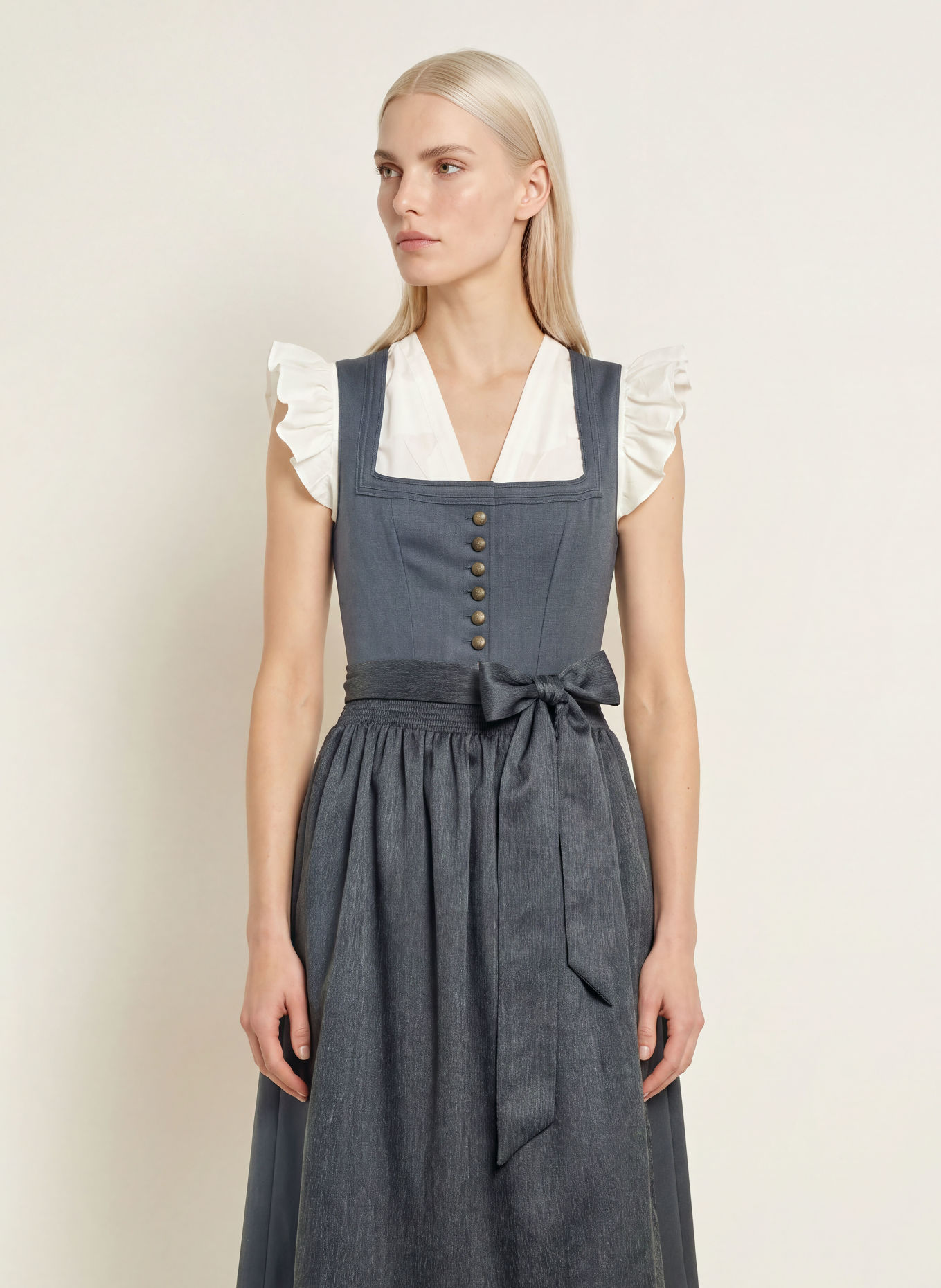 KRÜGER Dirndl NABILA: DONKERGRIJS