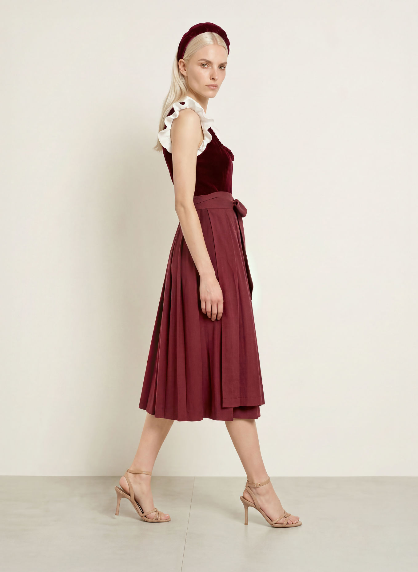 KRÜGER Dirndl NAOMIE: DUNKELROT