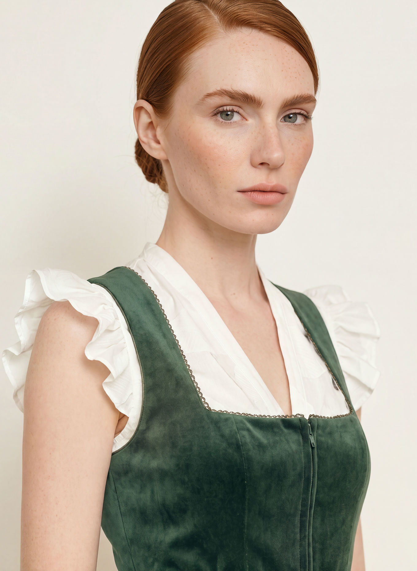 KRÜGER VELORAE Dirndl: DARK GREEN
