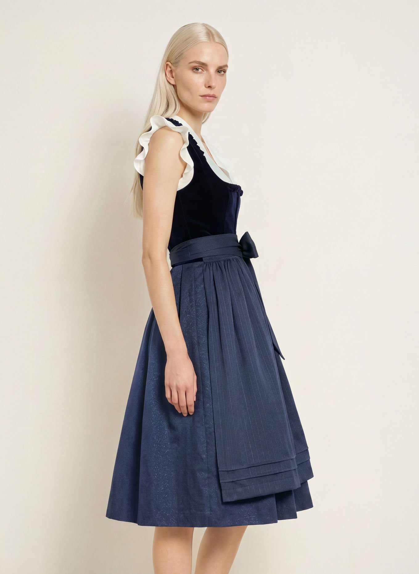 KRÜGER Dirndl: DUNKELBLAU