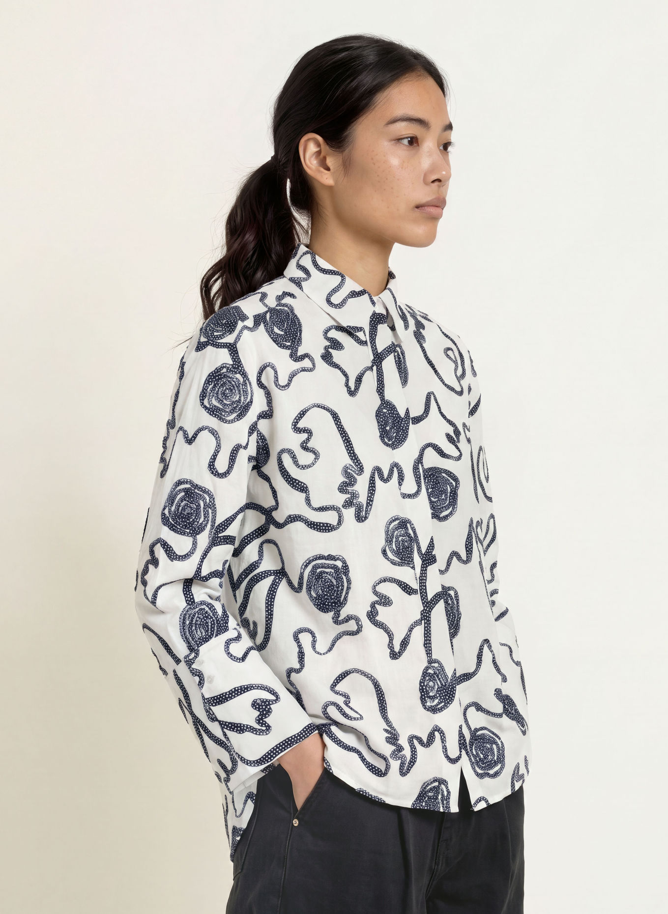 co'couture Overhemdblouse ELRICCC: WIT / DONKERBLAUW