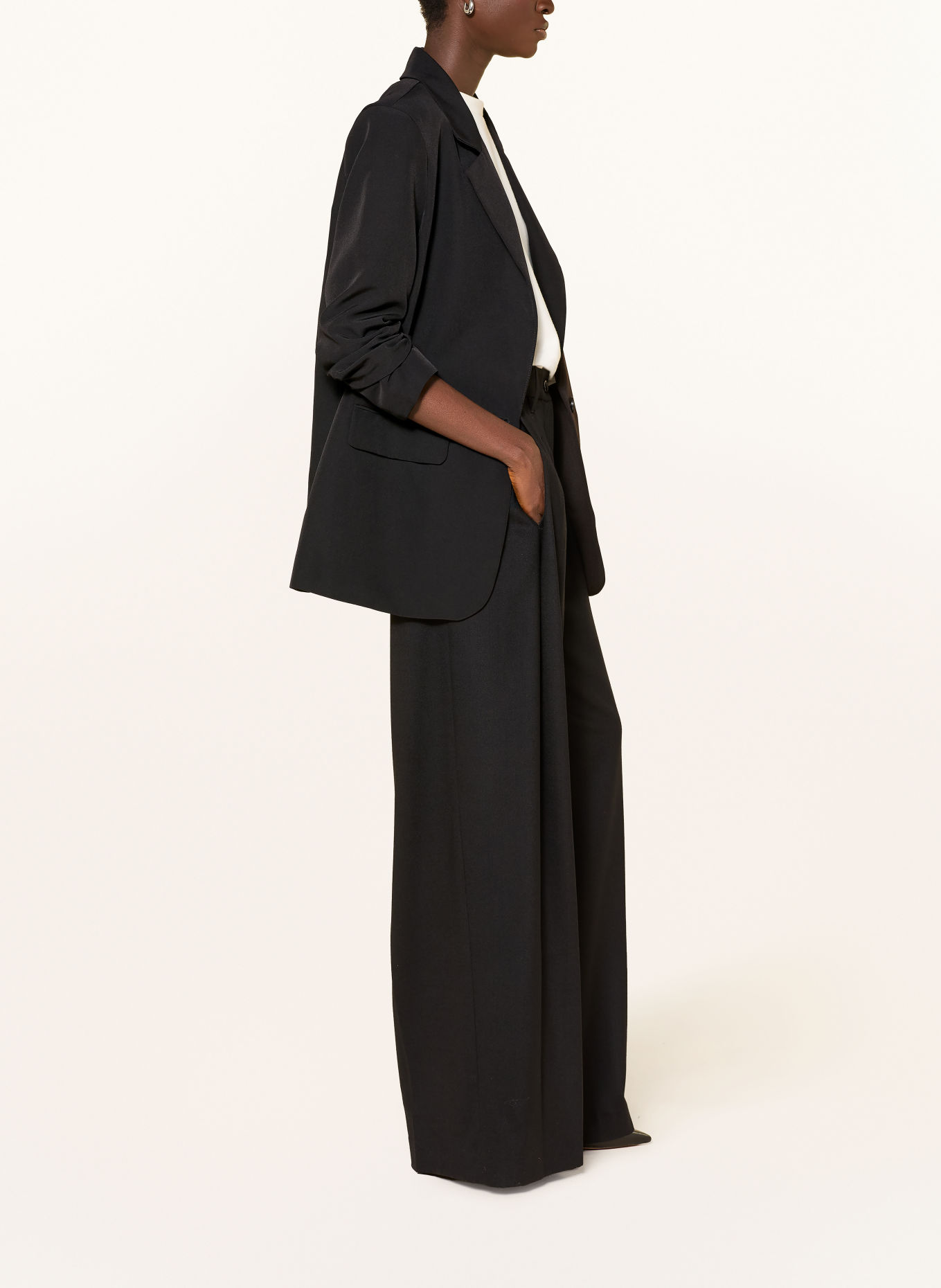nine:inthe:morning PETRA wide-leg trousers made of flannel: BLACK