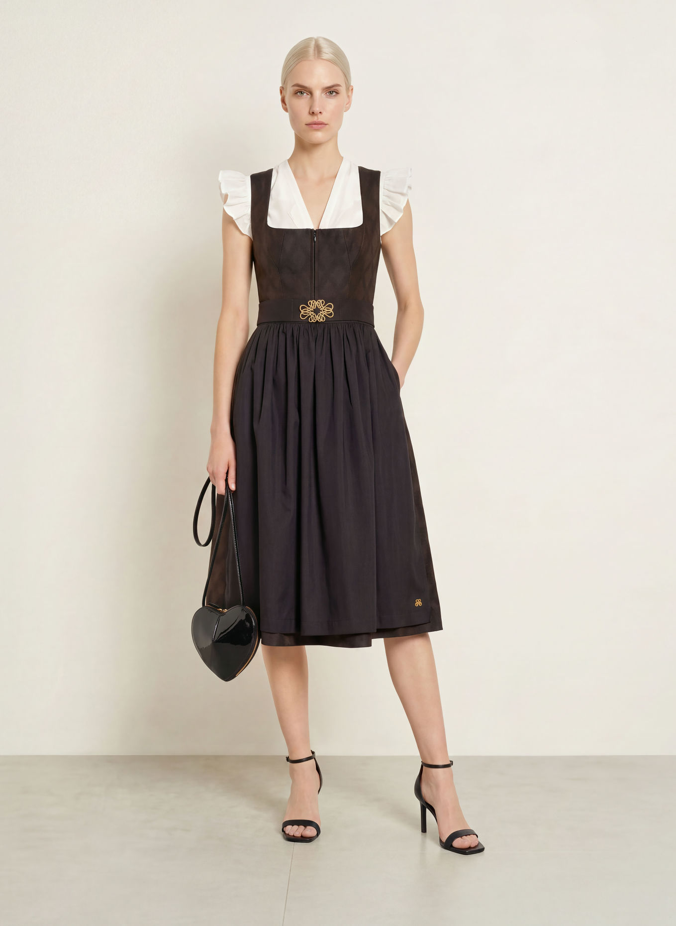 AlpenHERZ Dirndl MARGIE: DUNKELBRAUN