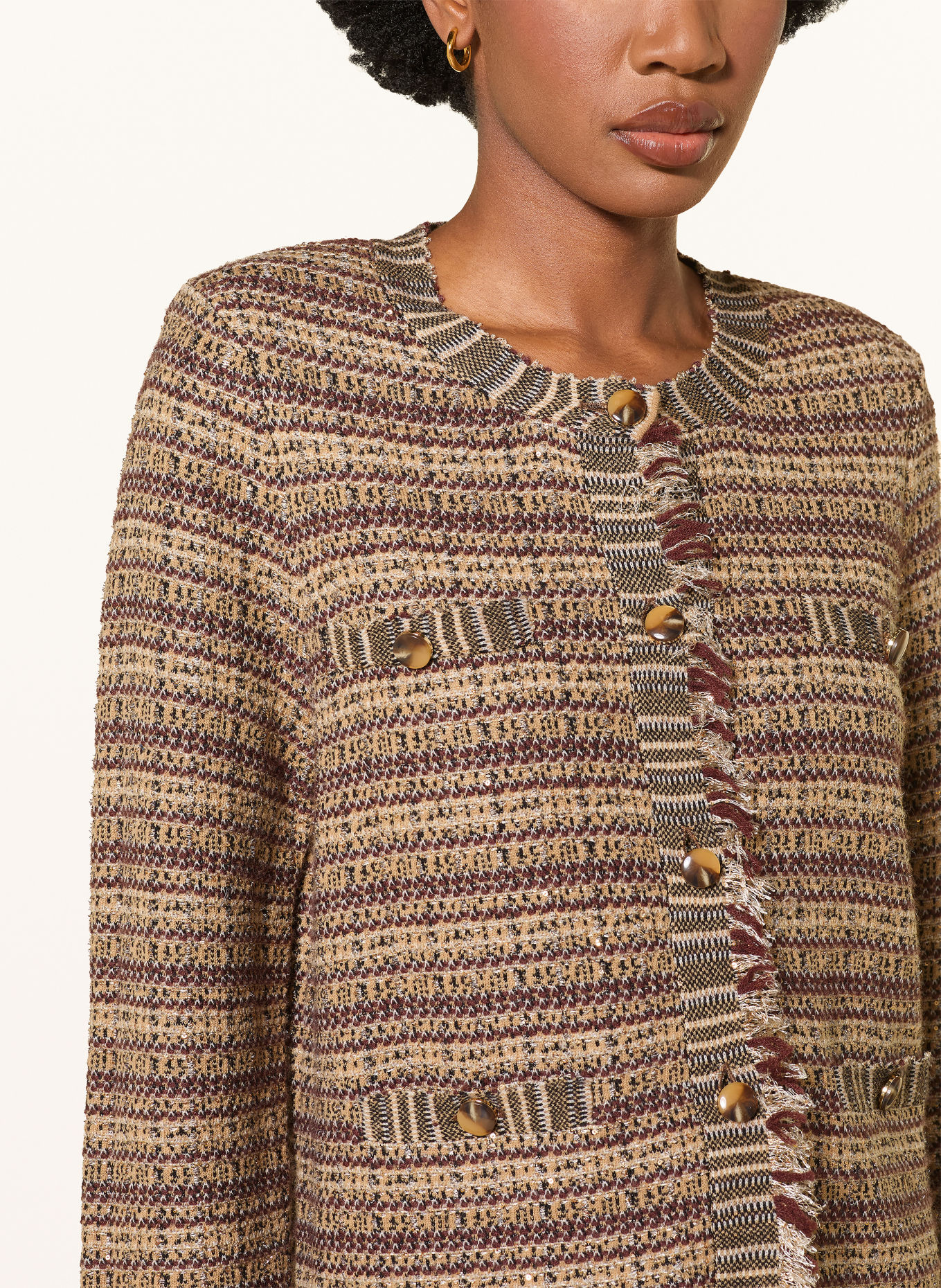 Veronica Beard Gebreide Overjacket SARIYAH met pailletten: DONKERROOD / BEIGE / ZWART