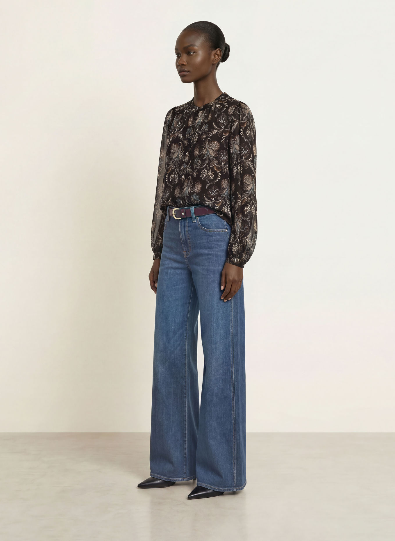 Veronica Beard Zijden blouse ASHLYNN: ZWART / CRÈME / PETROL