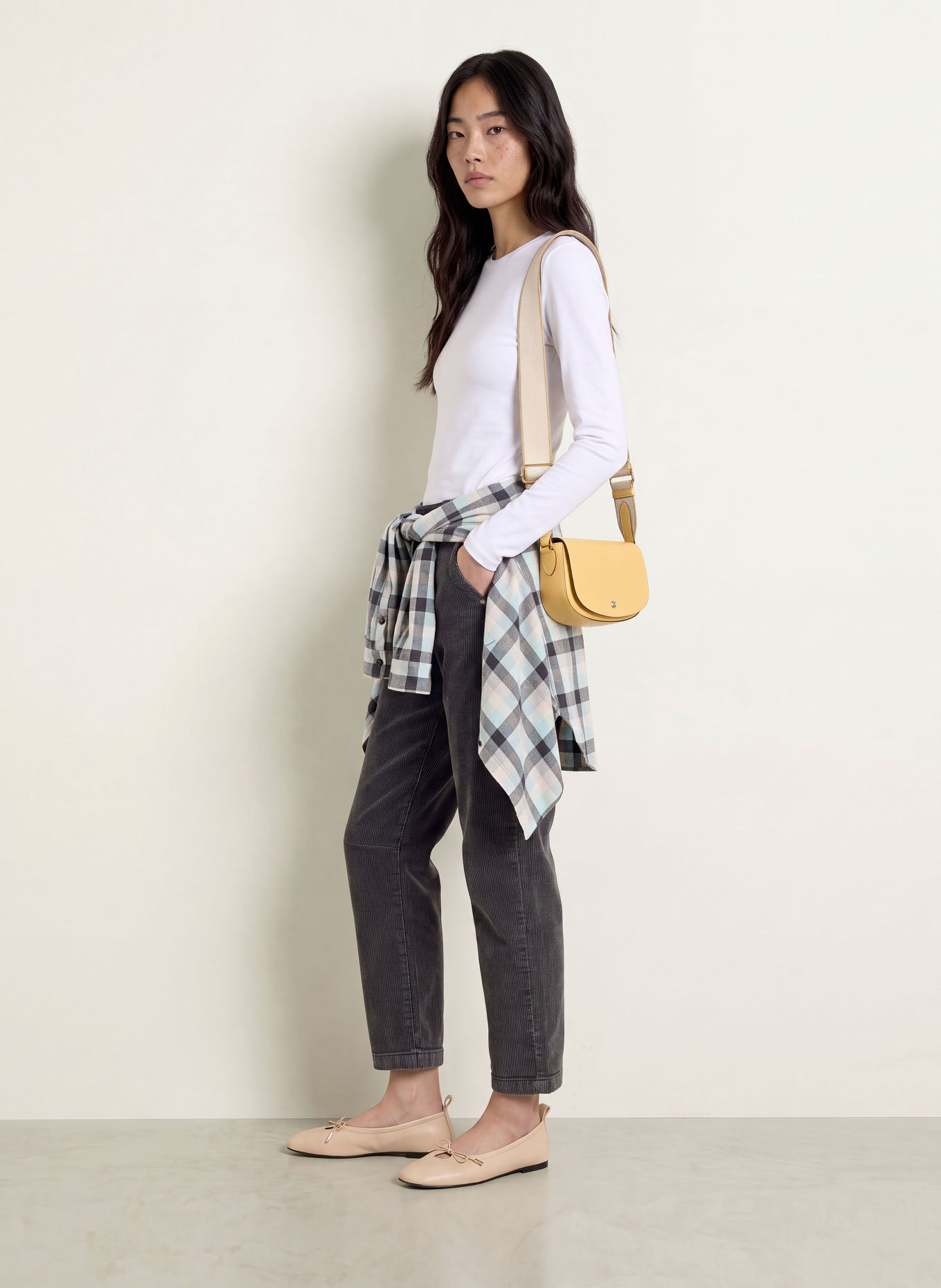 Buena Vista Cordhose: DUNKELGRAU