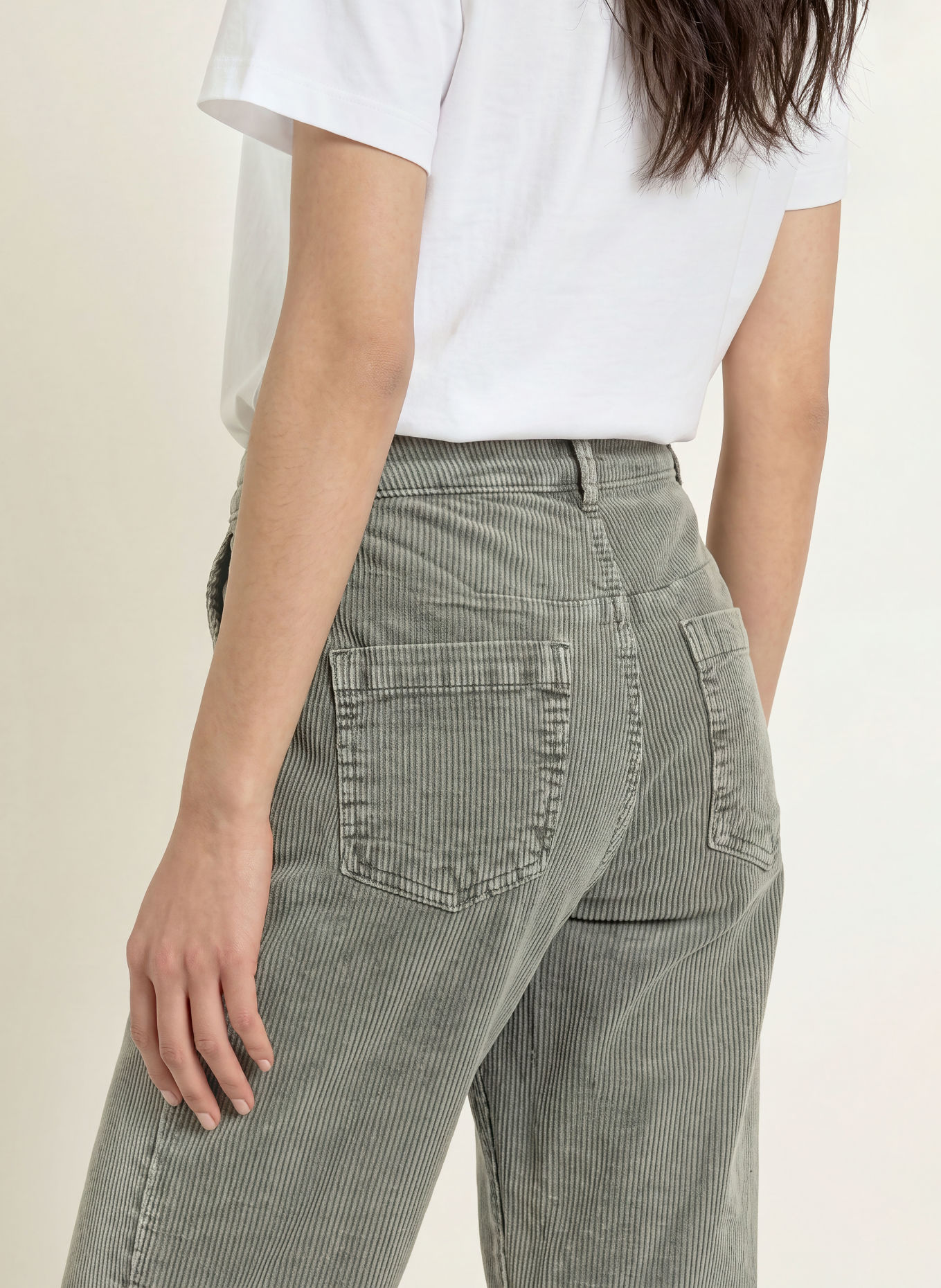 Buena Vista Cordhose: GRÜN