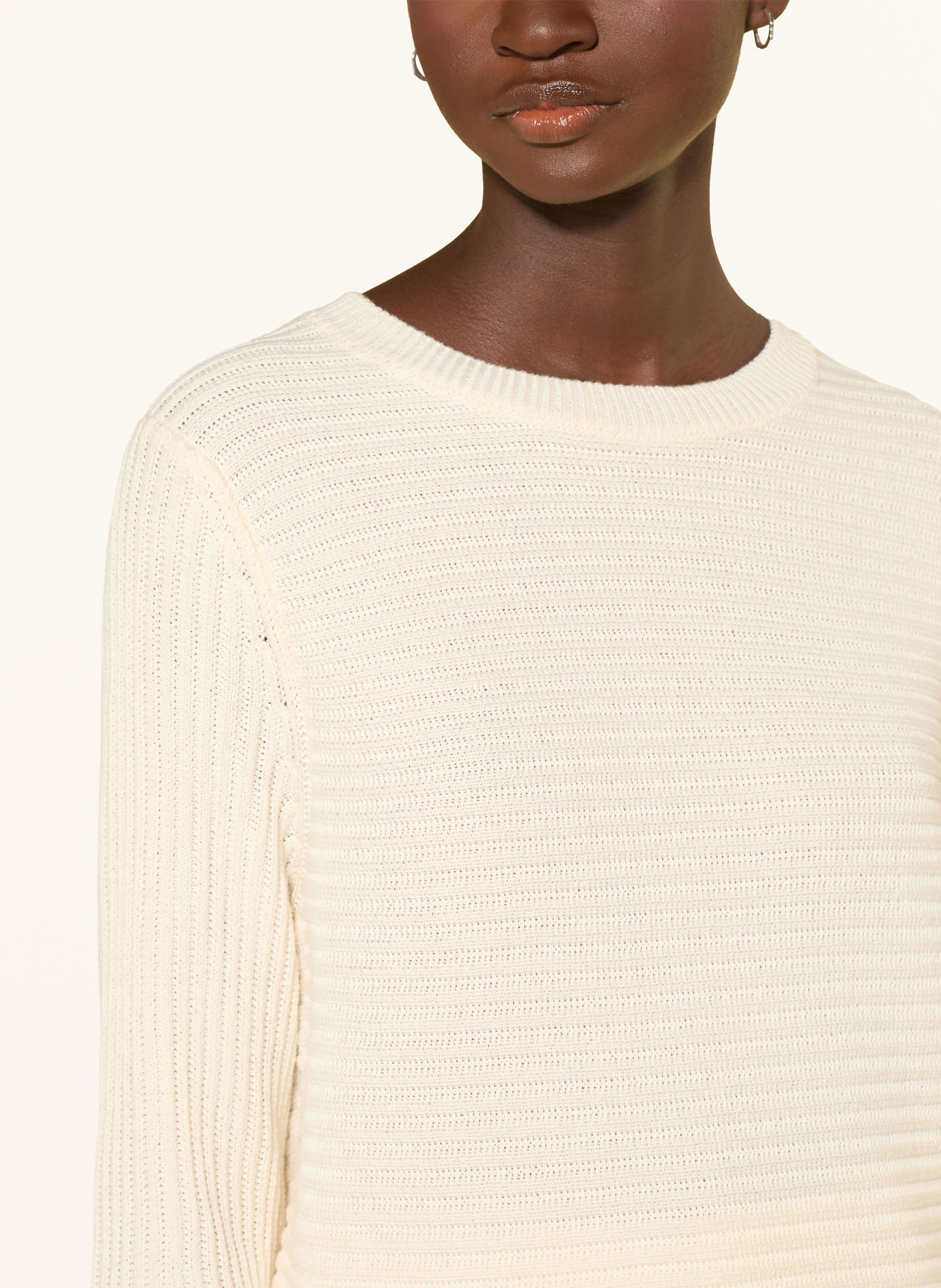 monari Pull: CRÈME