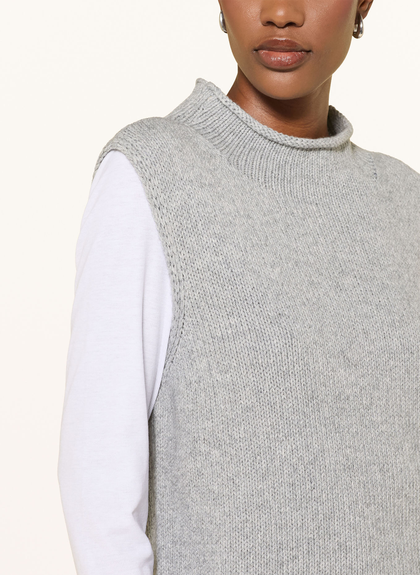 monari Pullunder: GRAU