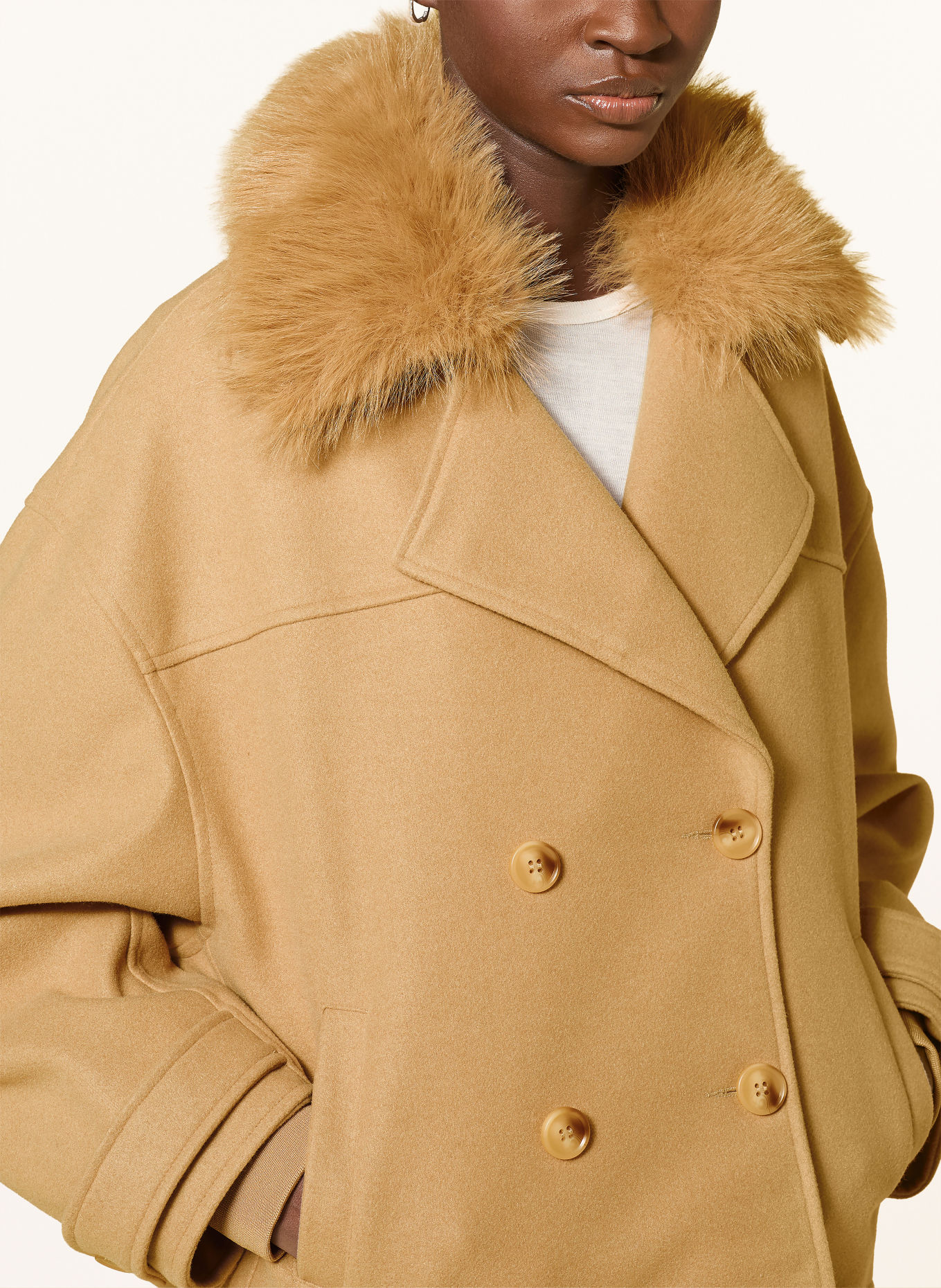 monari Pea coat with a detachable faux fur collar: CAMEL