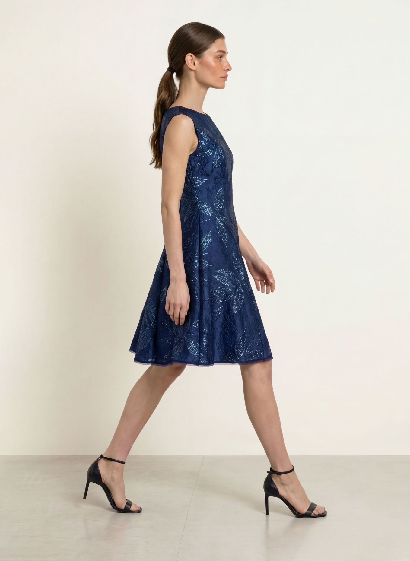 TALBOT RUNHOF Cocktail dress with glitter thread: 430 ROYAL NAVY
