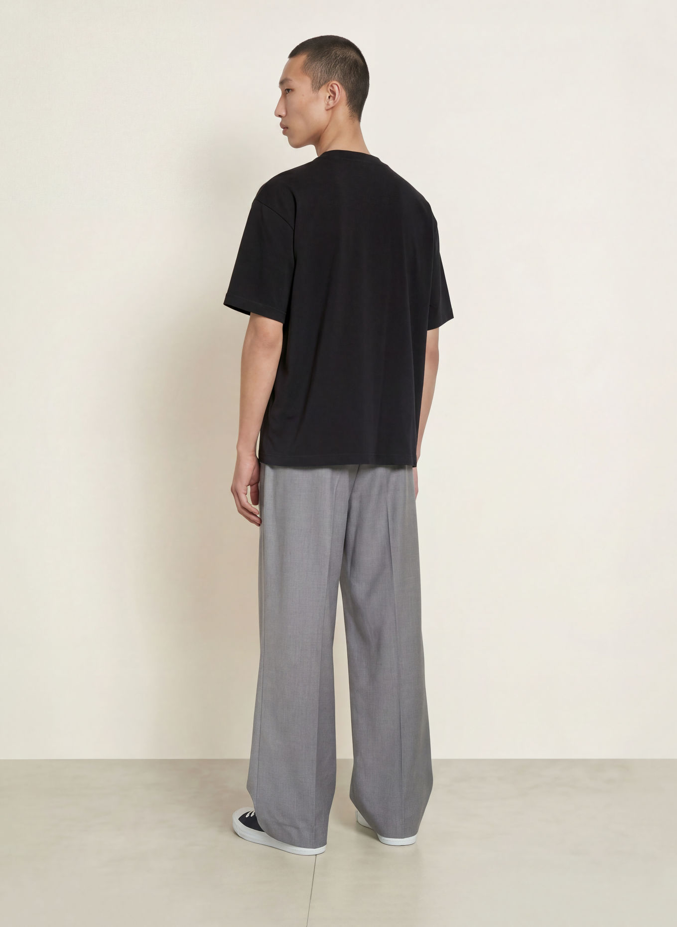 AXEL ARIGATO T-shirt TRACE: SVART