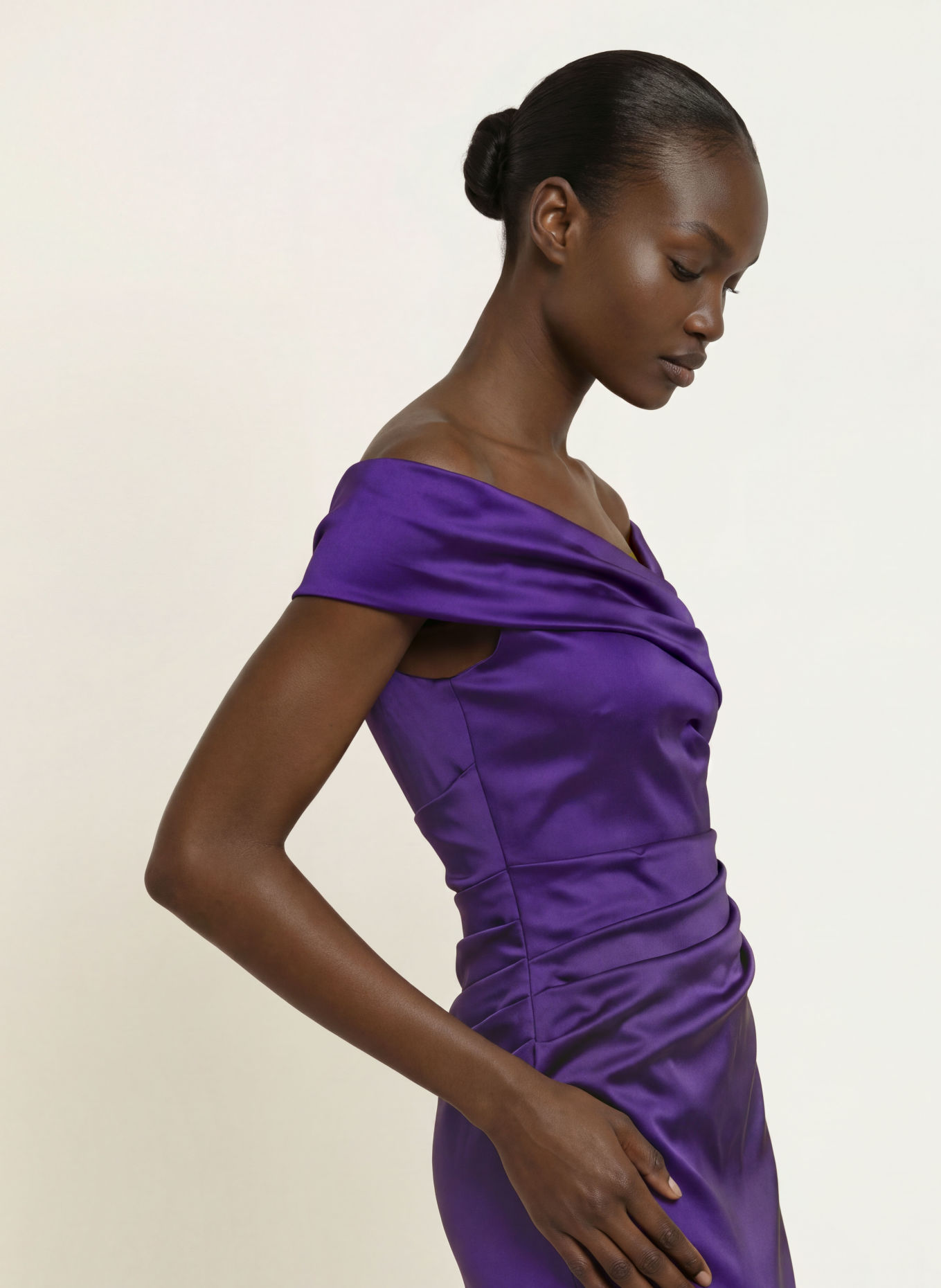 TALBOT RUNHOF Abendkleid: 840 WISTERIA