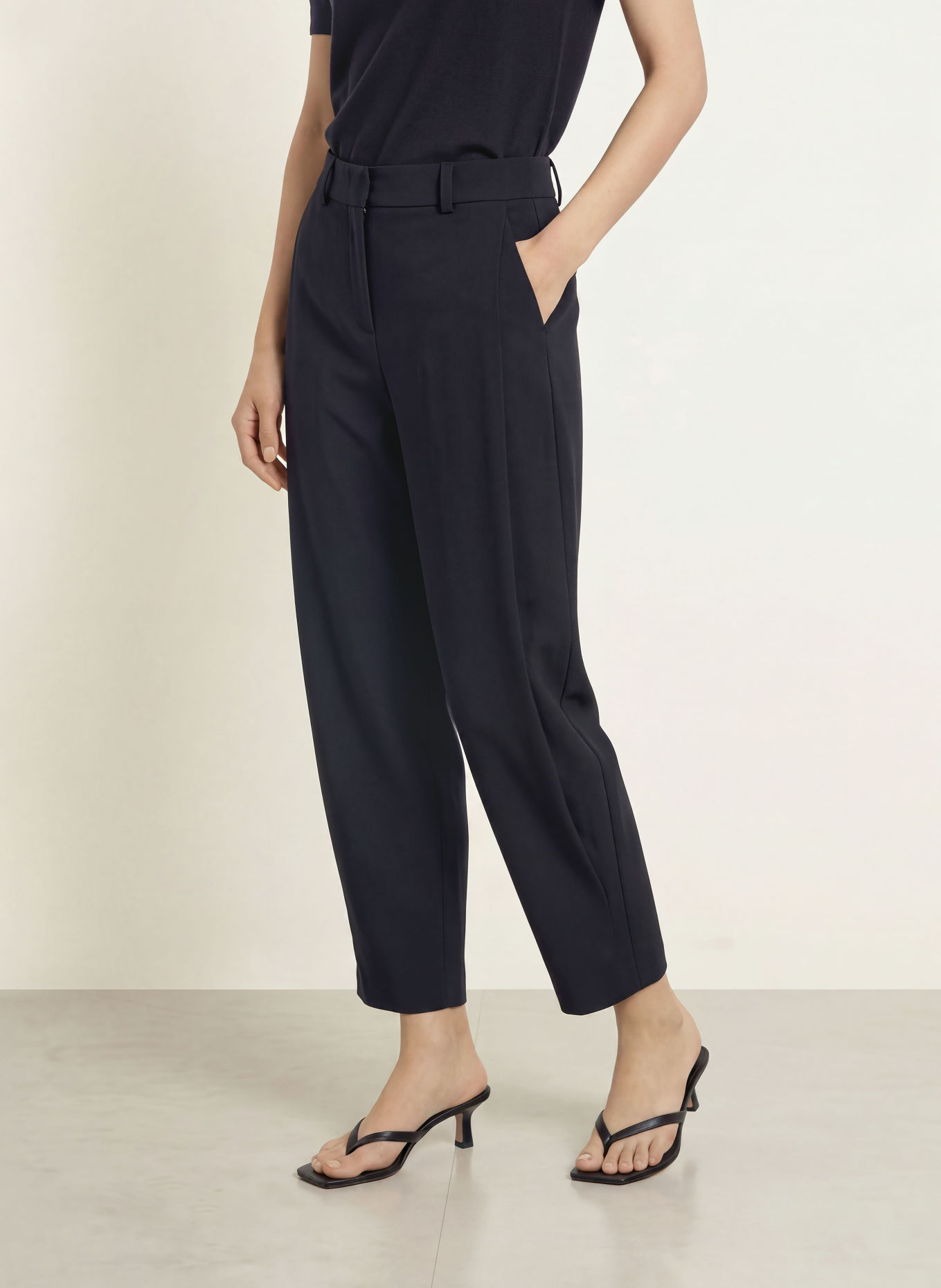 someday CATSBY 7/8-length trousers: DARK BLUE