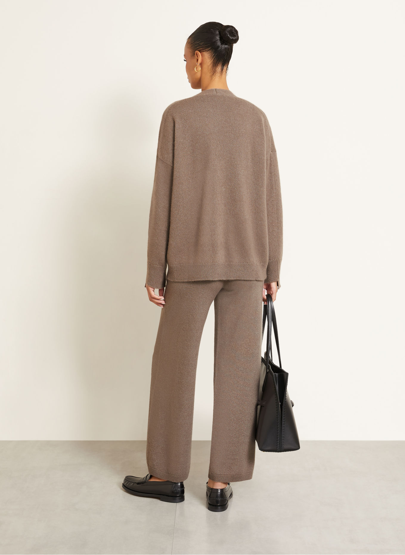 IRIS von ARNIM ROSALIND Cardigan with Cashmere: TAUPE
