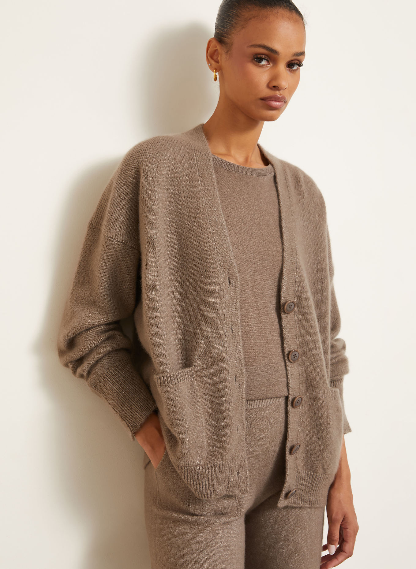 IRIS von ARNIM ROSALIND Cardigan with Cashmere: TAUPE