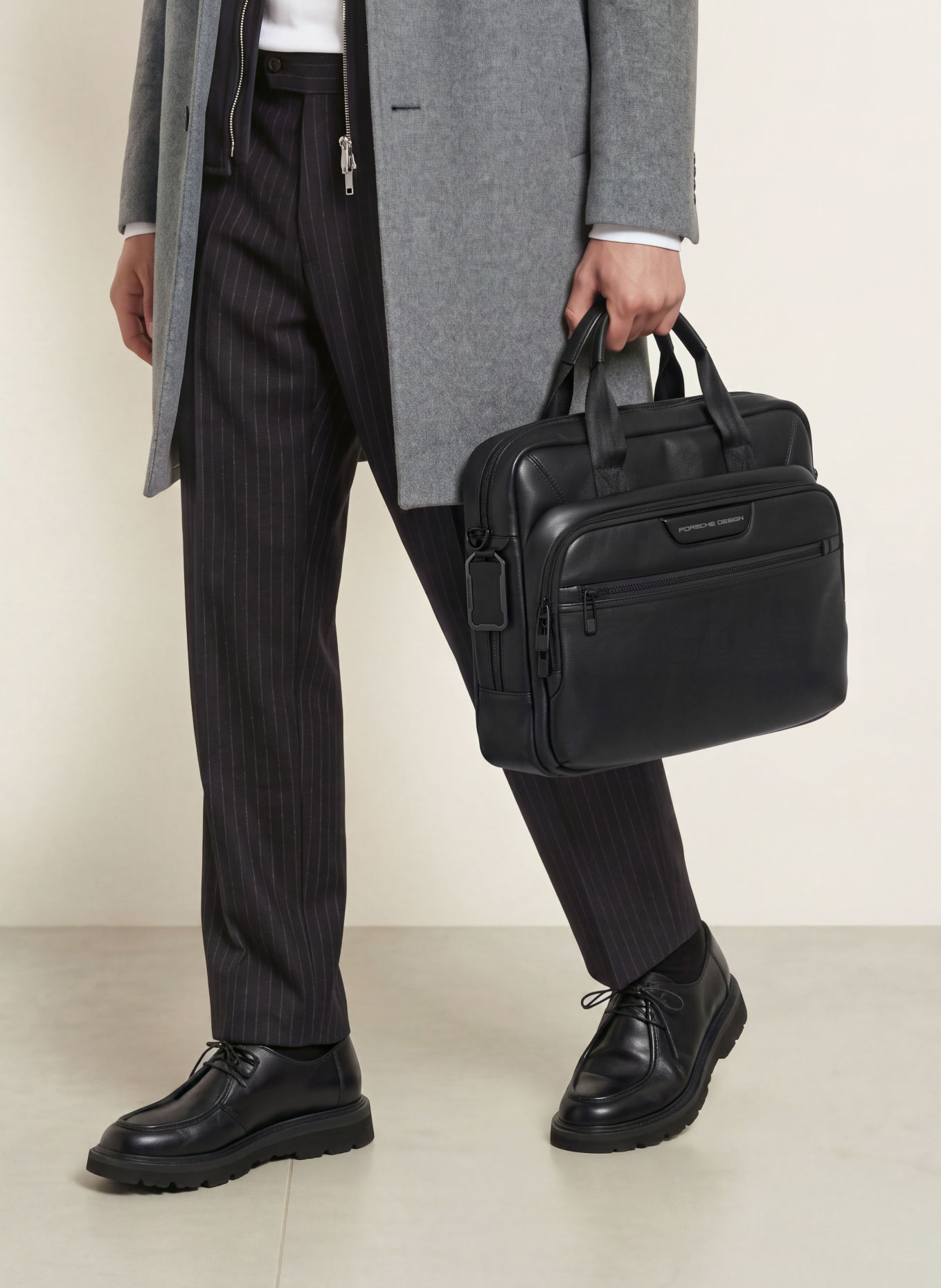 PORSCHE DESIGN Laptop-Tasche ROADSTER: SCHWARZ