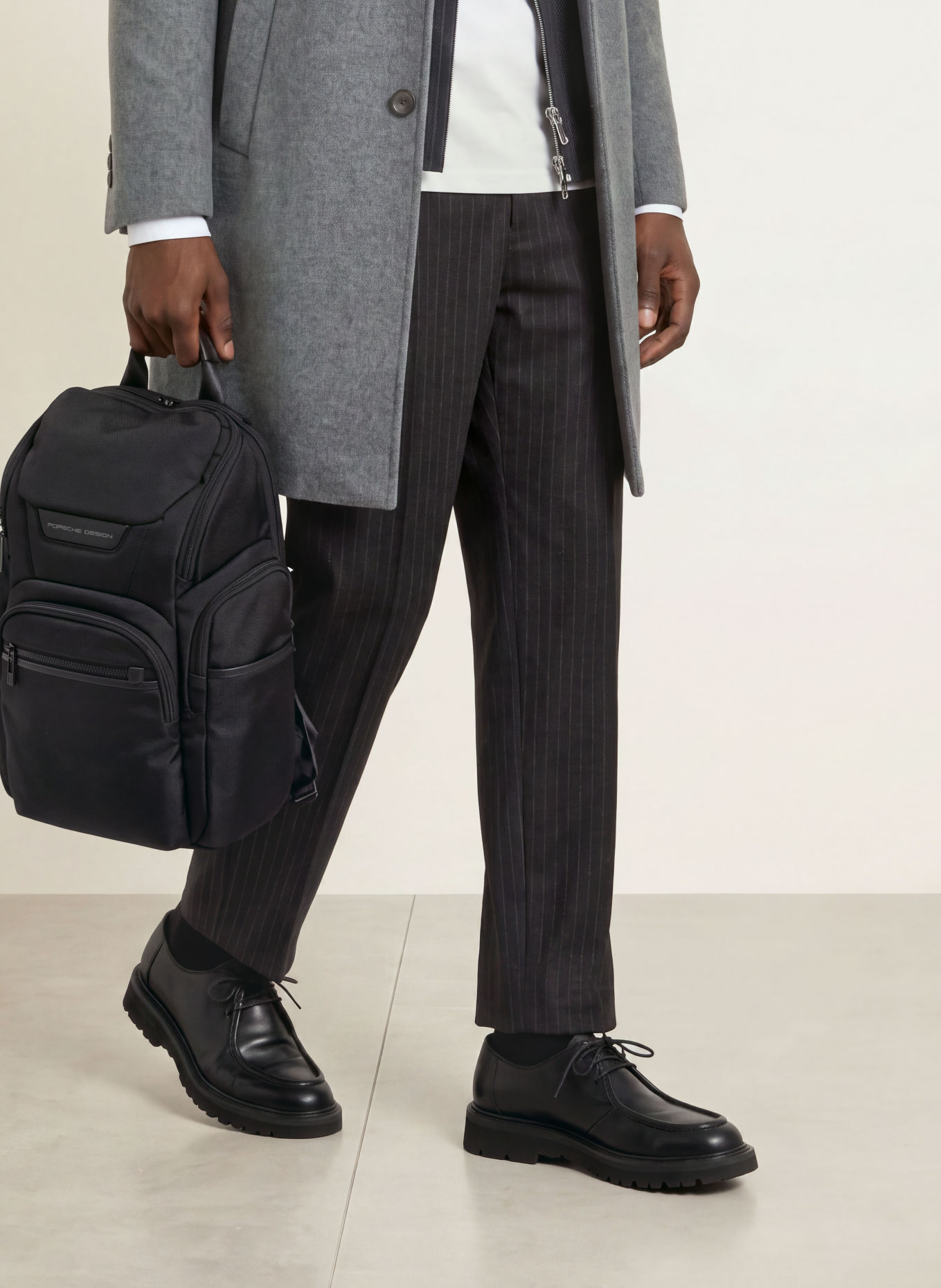 PORSCHE DESIGN Rucksack ROADSTER: SCHWARZ