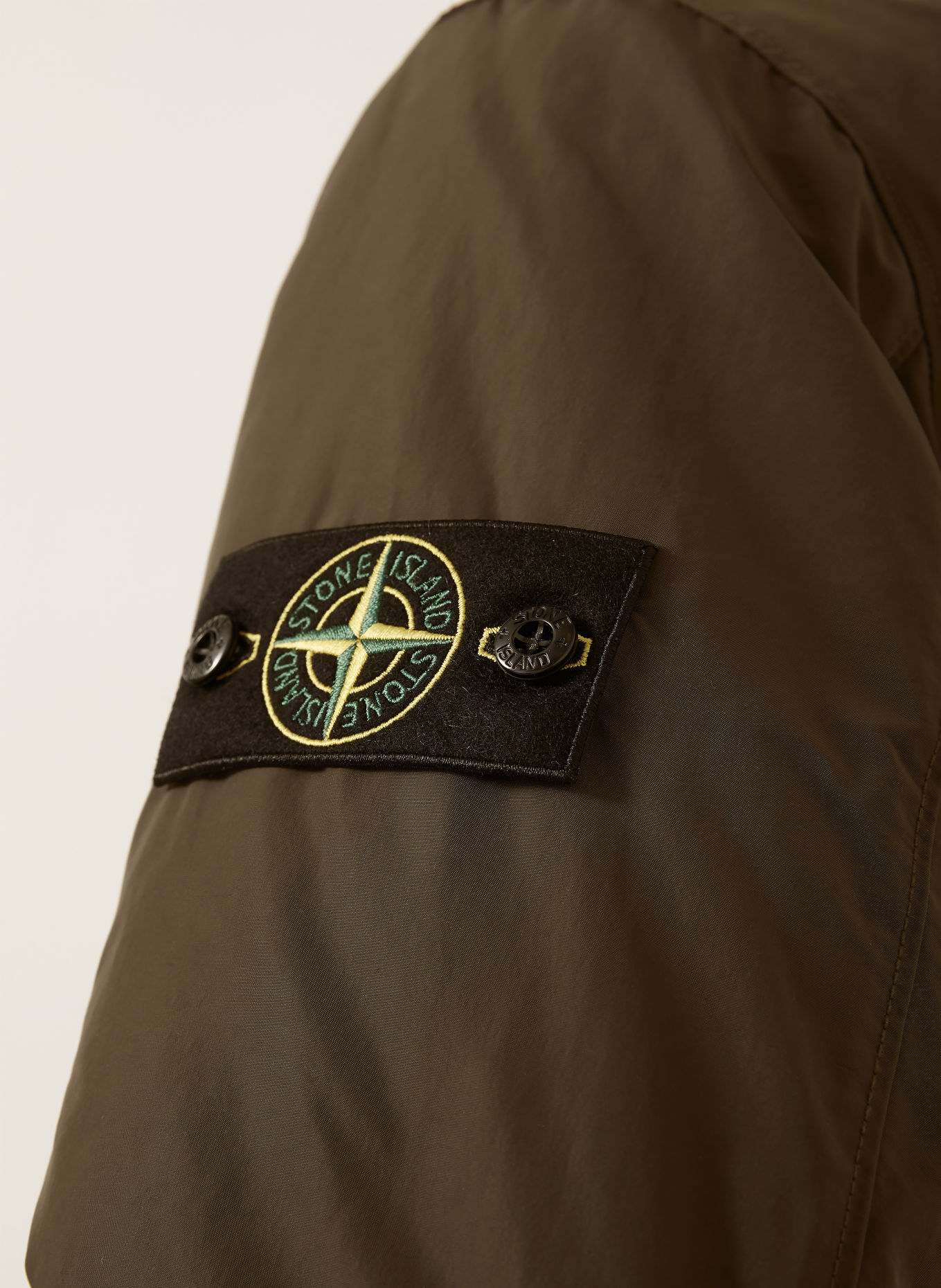 STONE ISLAND Jacke: KHAKI