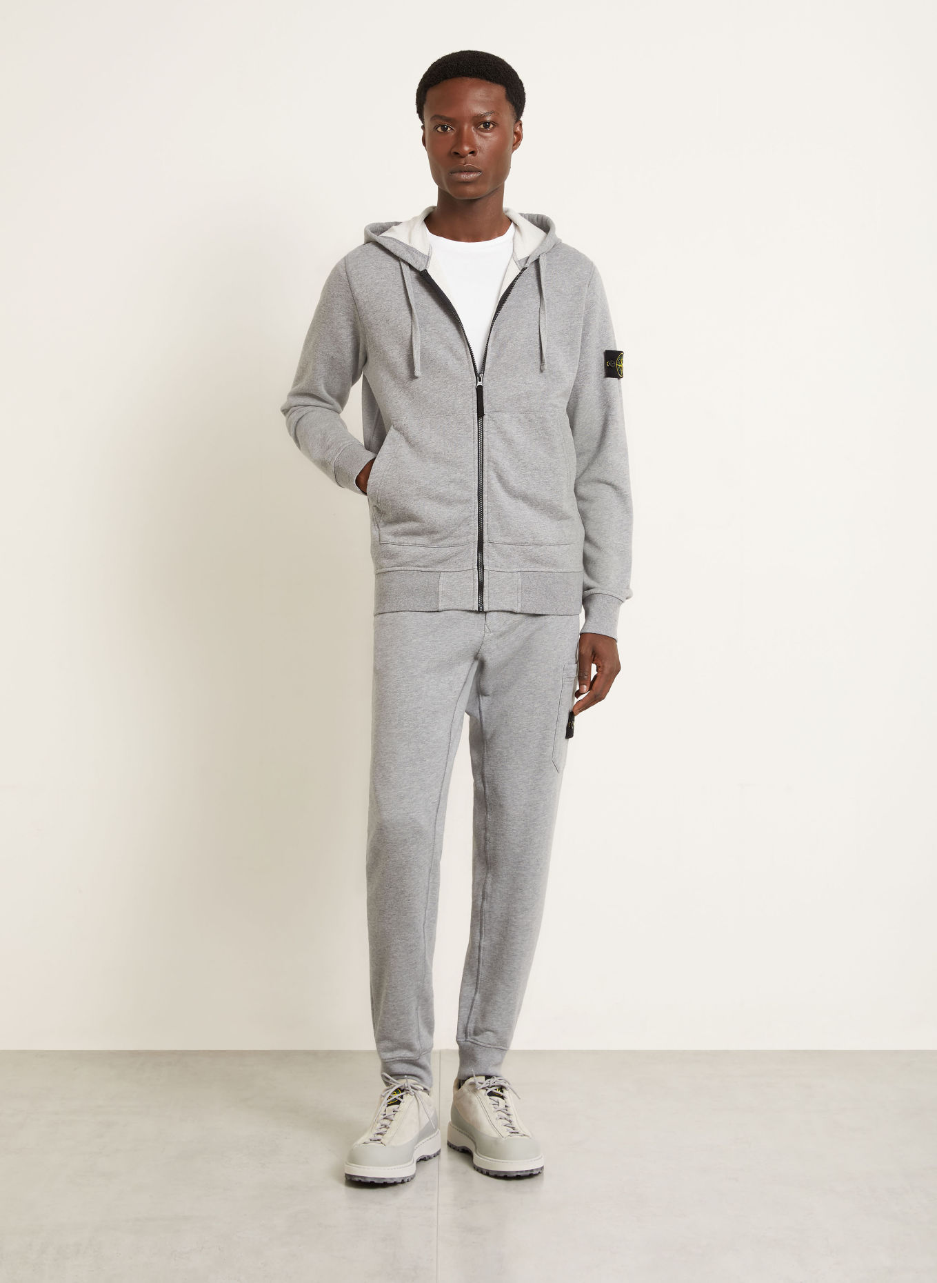 STONE ISLAND Mikina: ŠEDÁ