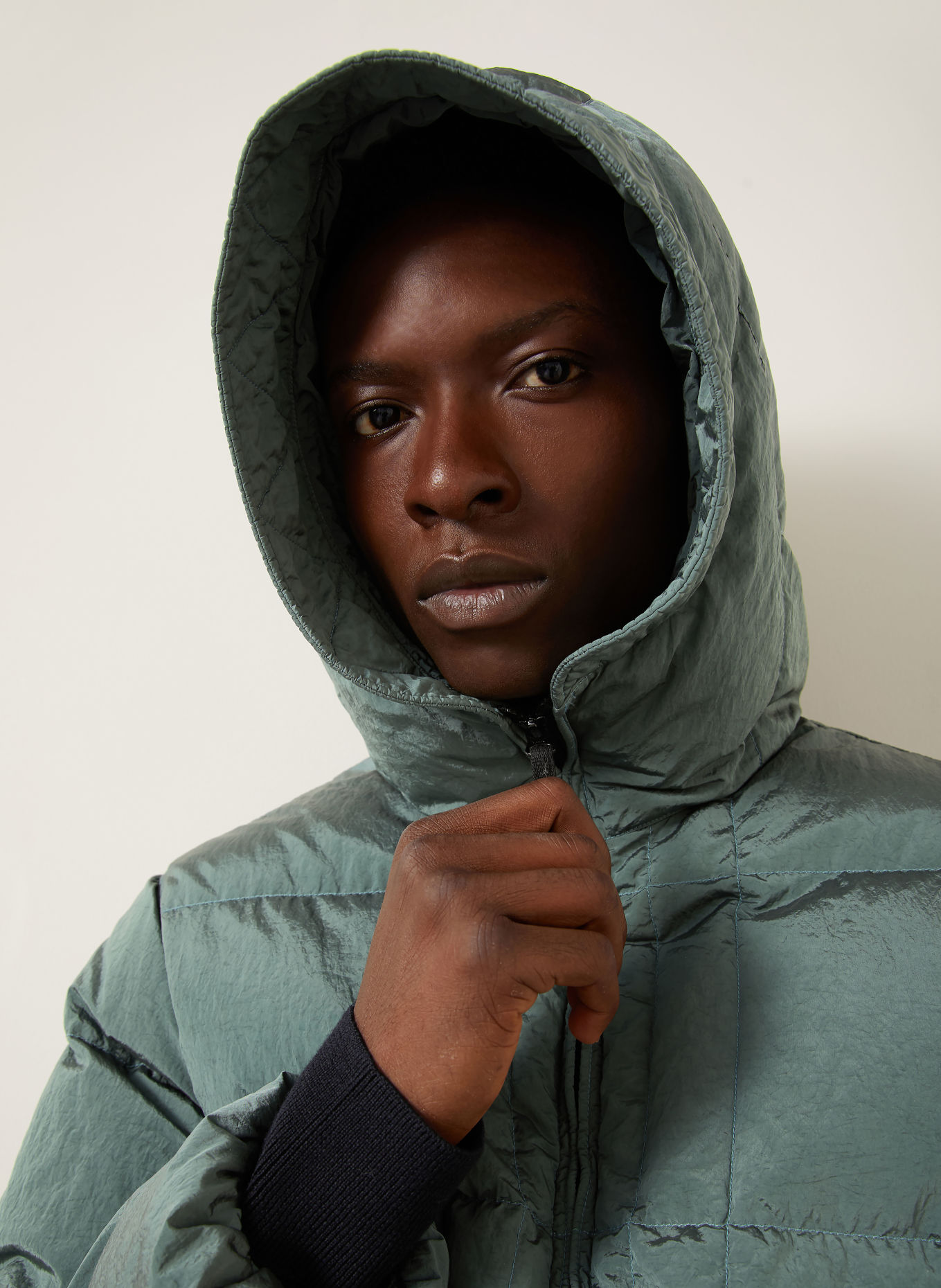 STONE ISLAND Daunenjacke: GRÜN / PETROL