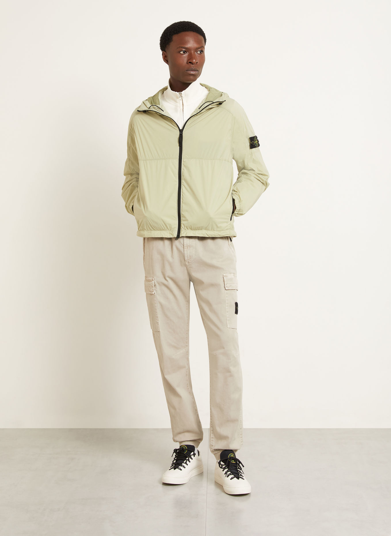STONE ISLAND Jacke: BEIGE / SCHWARZ